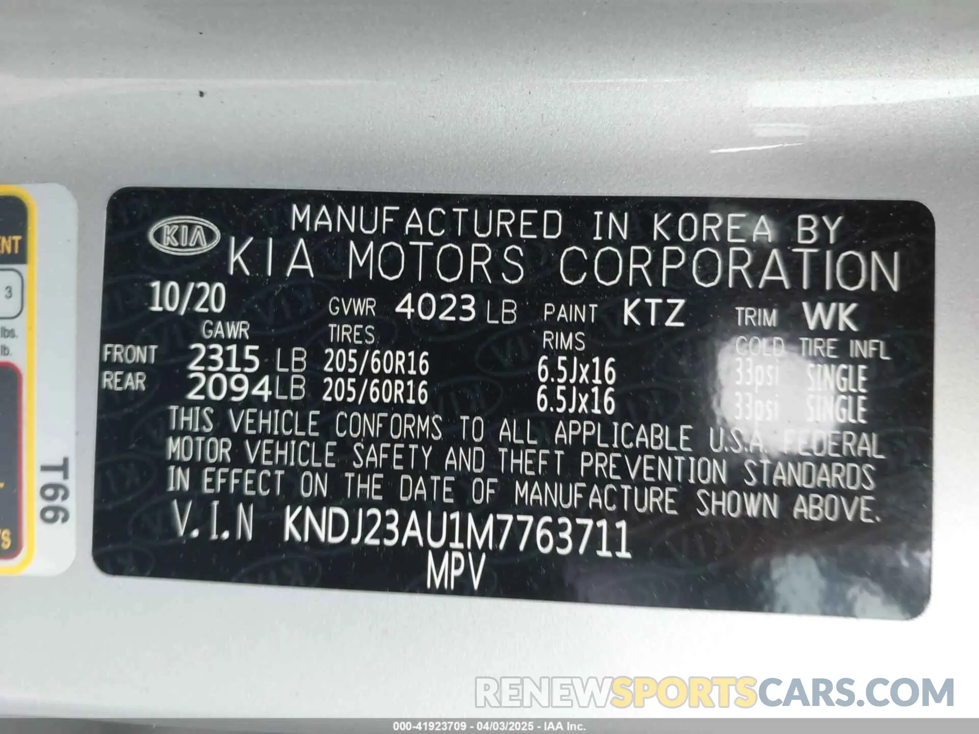 9 fotografías del automóvil dañado KNDJ23AU1M7763711 KIA SOUL 2021