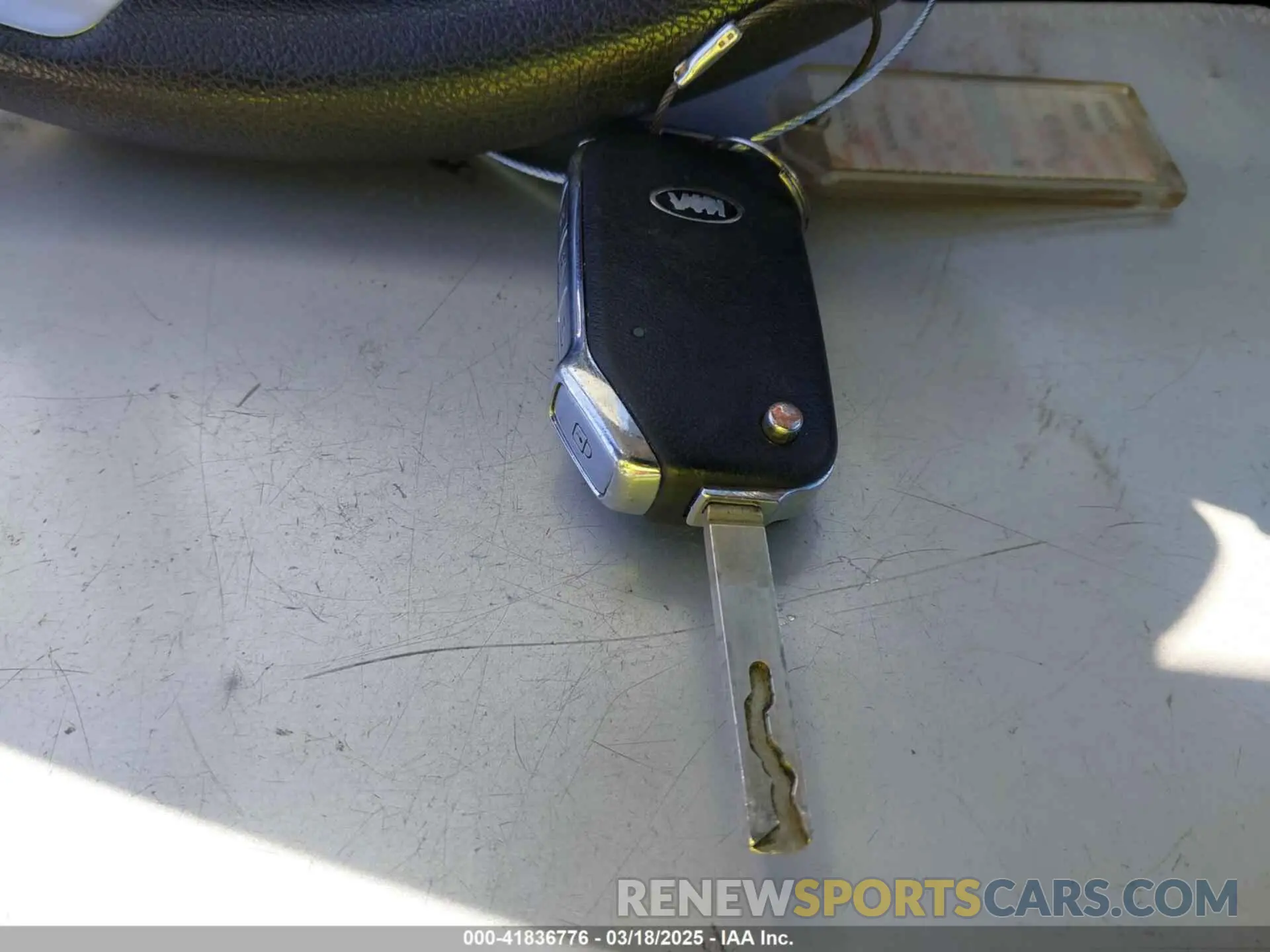 11 fotografías del automóvil dañado KNDJ23AU1M7769377 KIA SOUL 2021