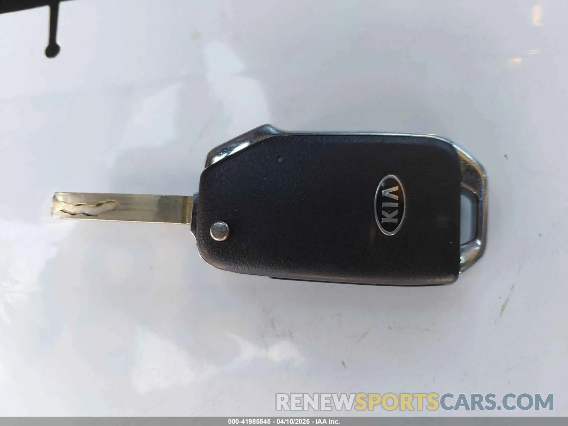 11 fotografías del automóvil dañado KNDJ23AU2M7129615 KIA SOUL 2021