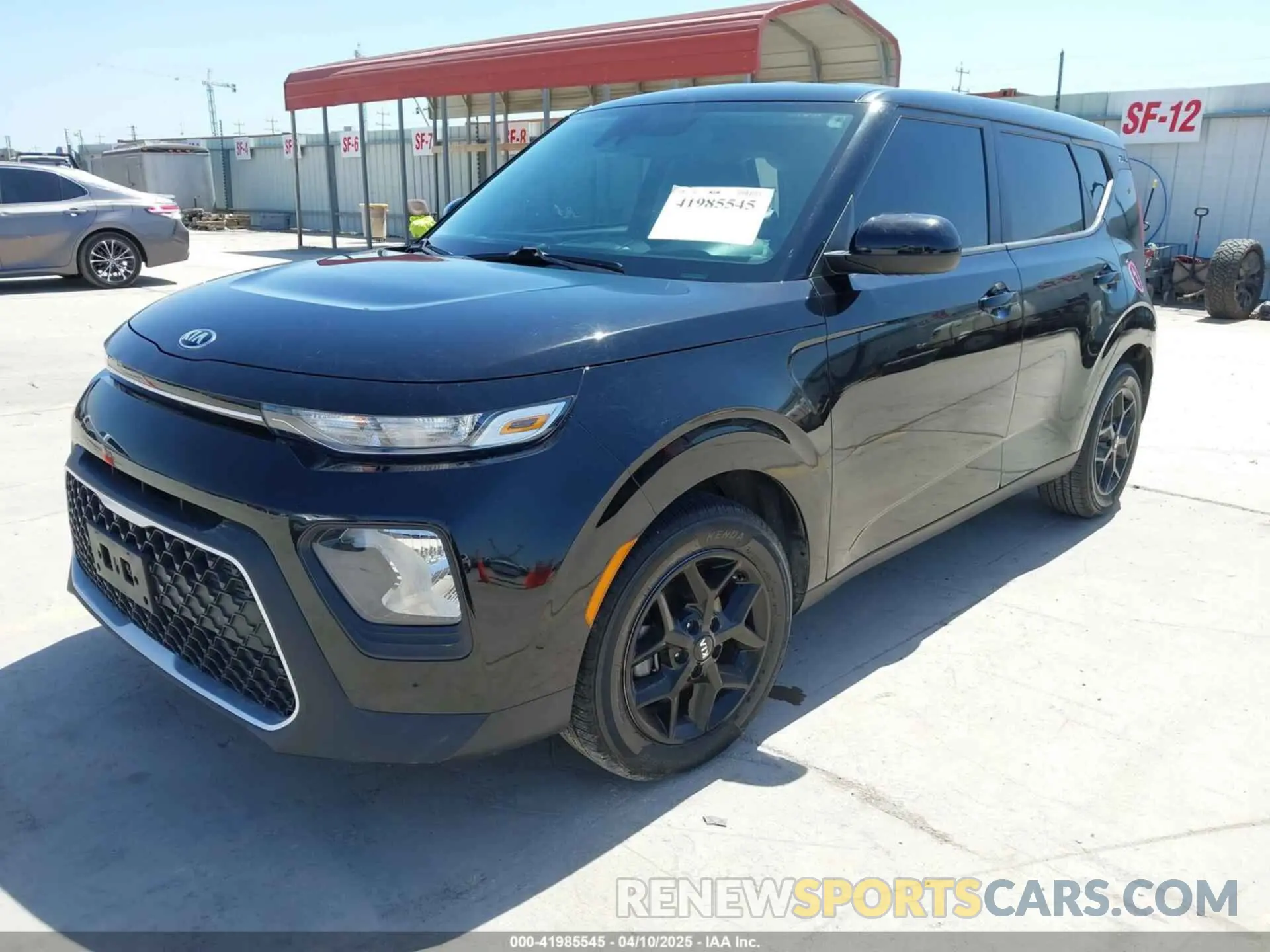 2 fotografías del automóvil dañado KNDJ23AU2M7129615 KIA SOUL 2021