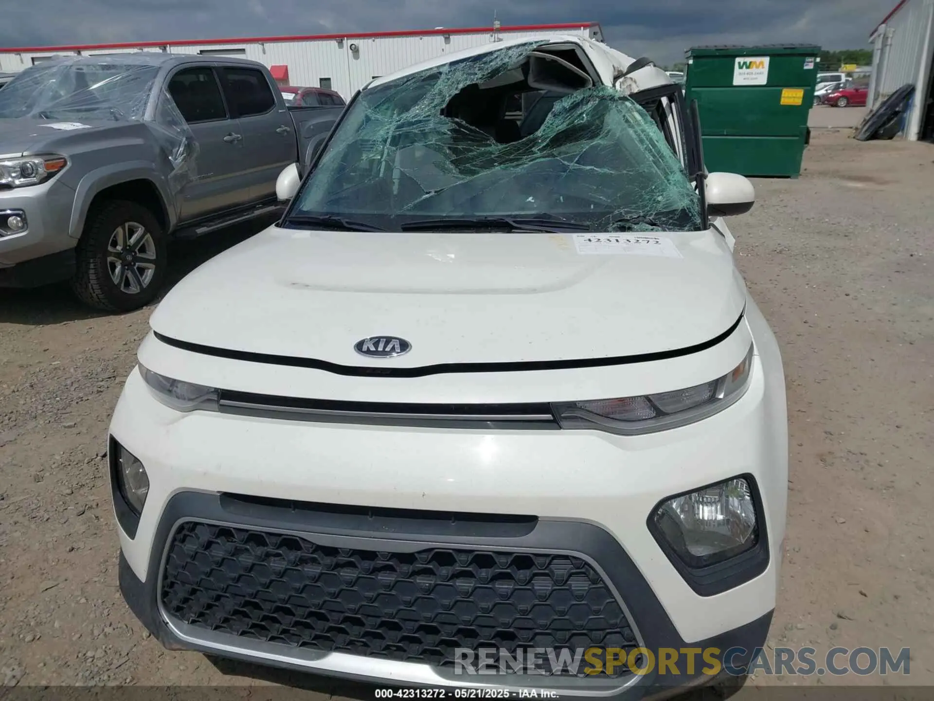 13 fotografías del automóvil dañado KNDJ23AU2M7143241 KIA SOUL 2021