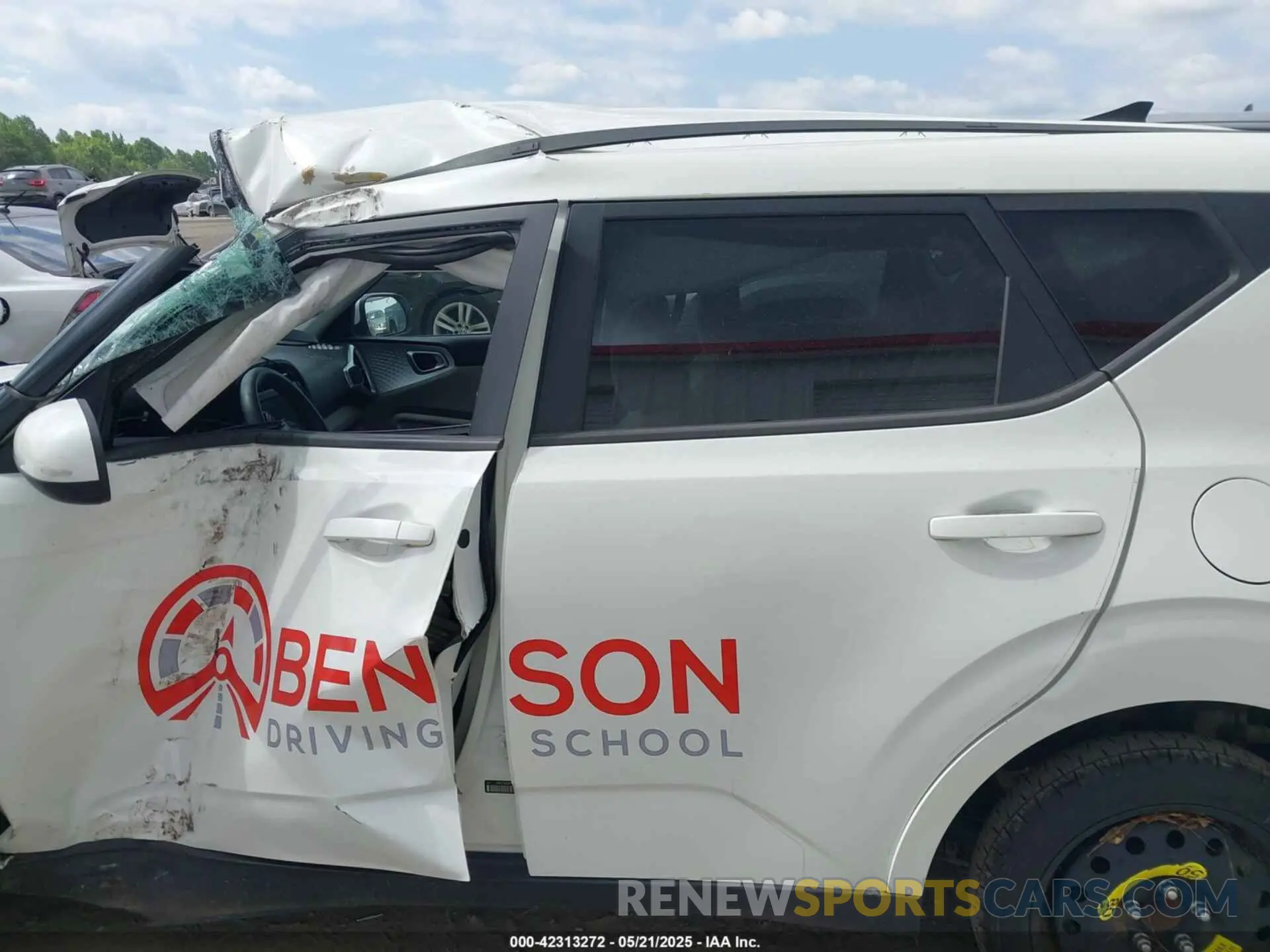 15 fotografías del automóvil dañado KNDJ23AU2M7143241 KIA SOUL 2021