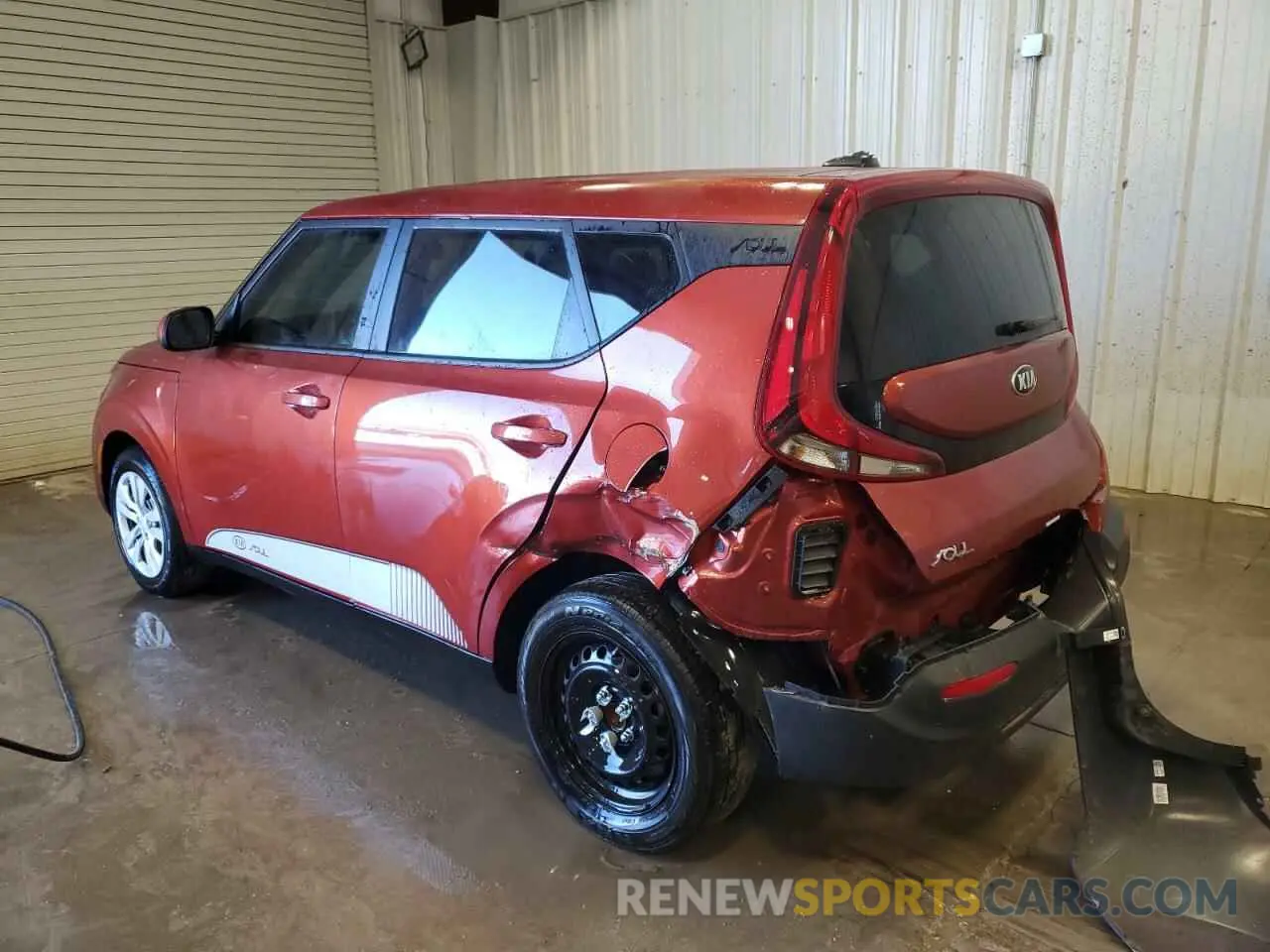 2 fotografías del automóvil dañado KNDJ23AU2M7769047 KIA SOUL 2021