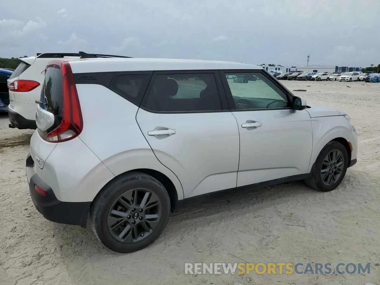 3 fotografías del automóvil dañado KNDJ23AU2M7795745 KIA SOUL 2021