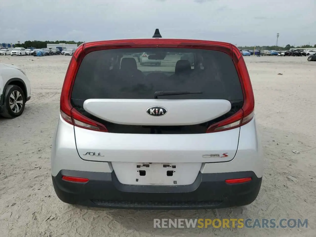6 fotografías del automóvil dañado KNDJ23AU2M7795745 KIA SOUL 2021