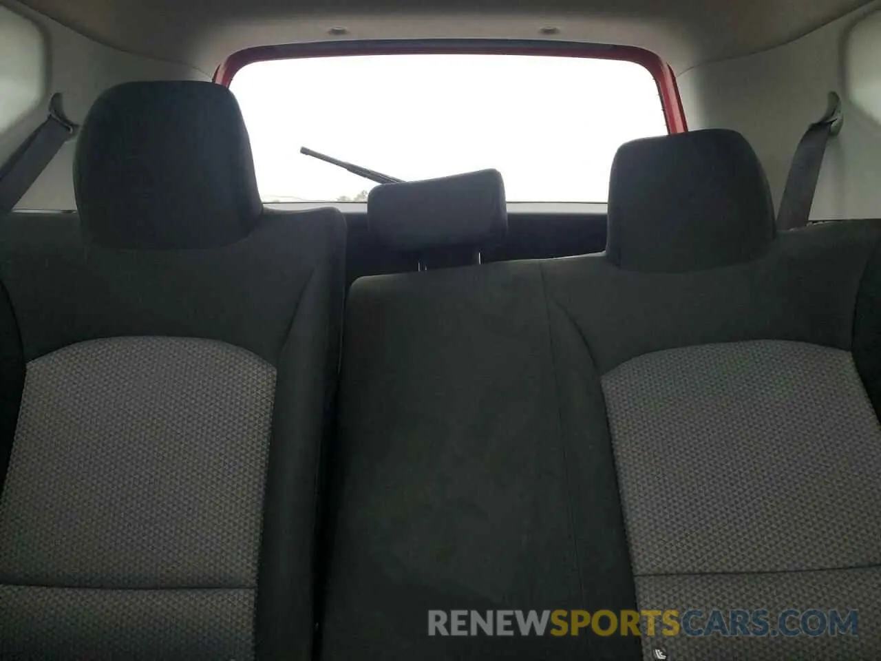 10 fotografías del automóvil dañado KNDJ23AU3M7143250 KIA SOUL 2021