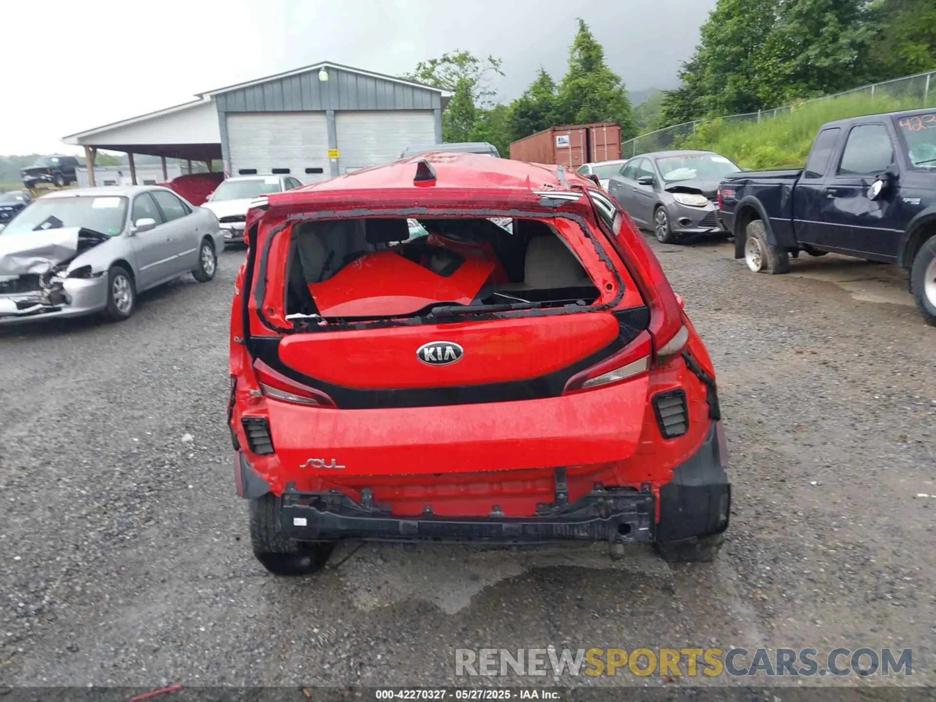 17 fotografías del automóvil dañado KNDJ23AU3M7777318 KIA SOUL 2021