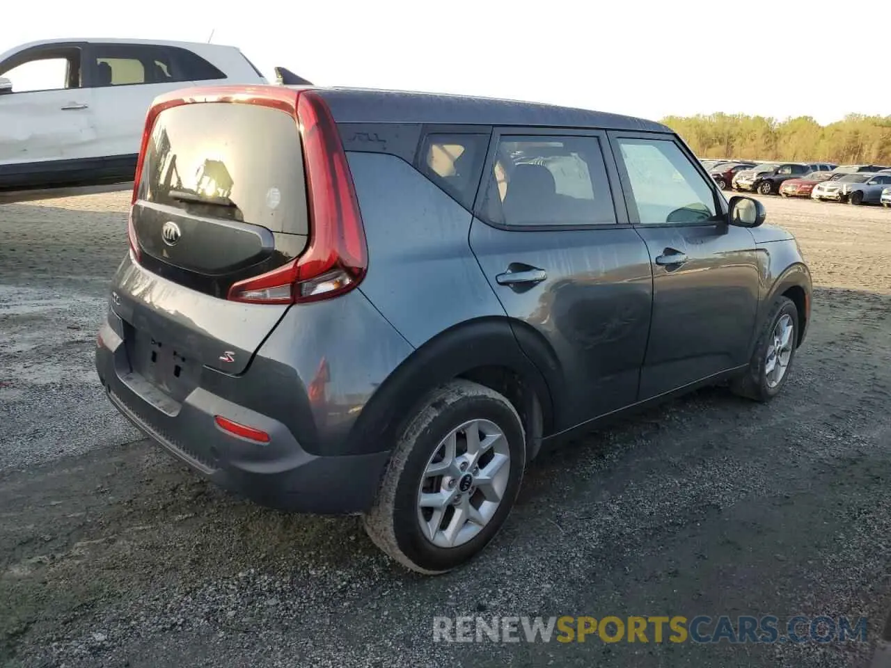 3 fotografías del automóvil dañado KNDJ23AU4M7746885 KIA SOUL 2021