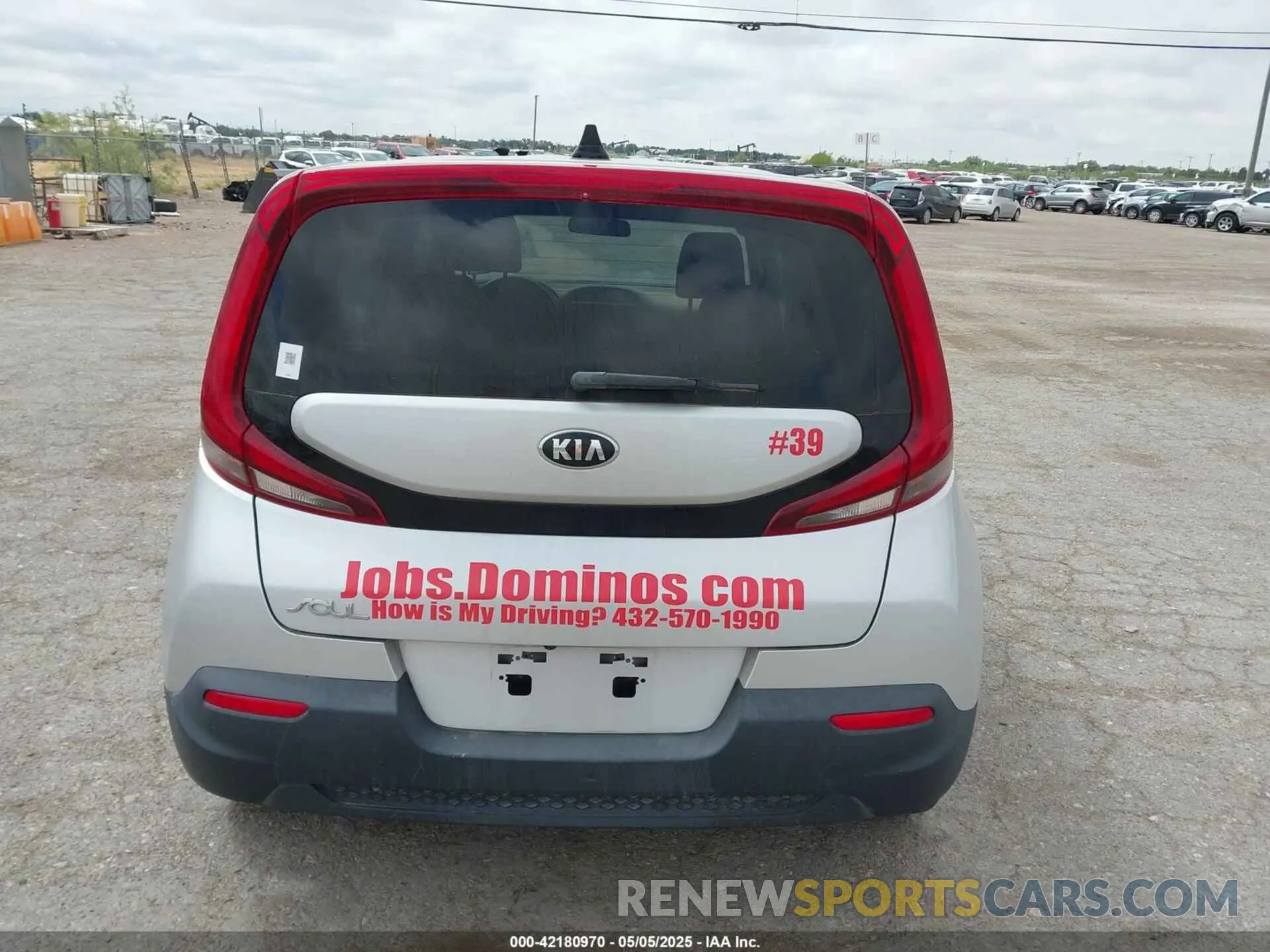16 fotografías del automóvil dañado KNDJ23AU4M7793351 KIA SOUL 2021