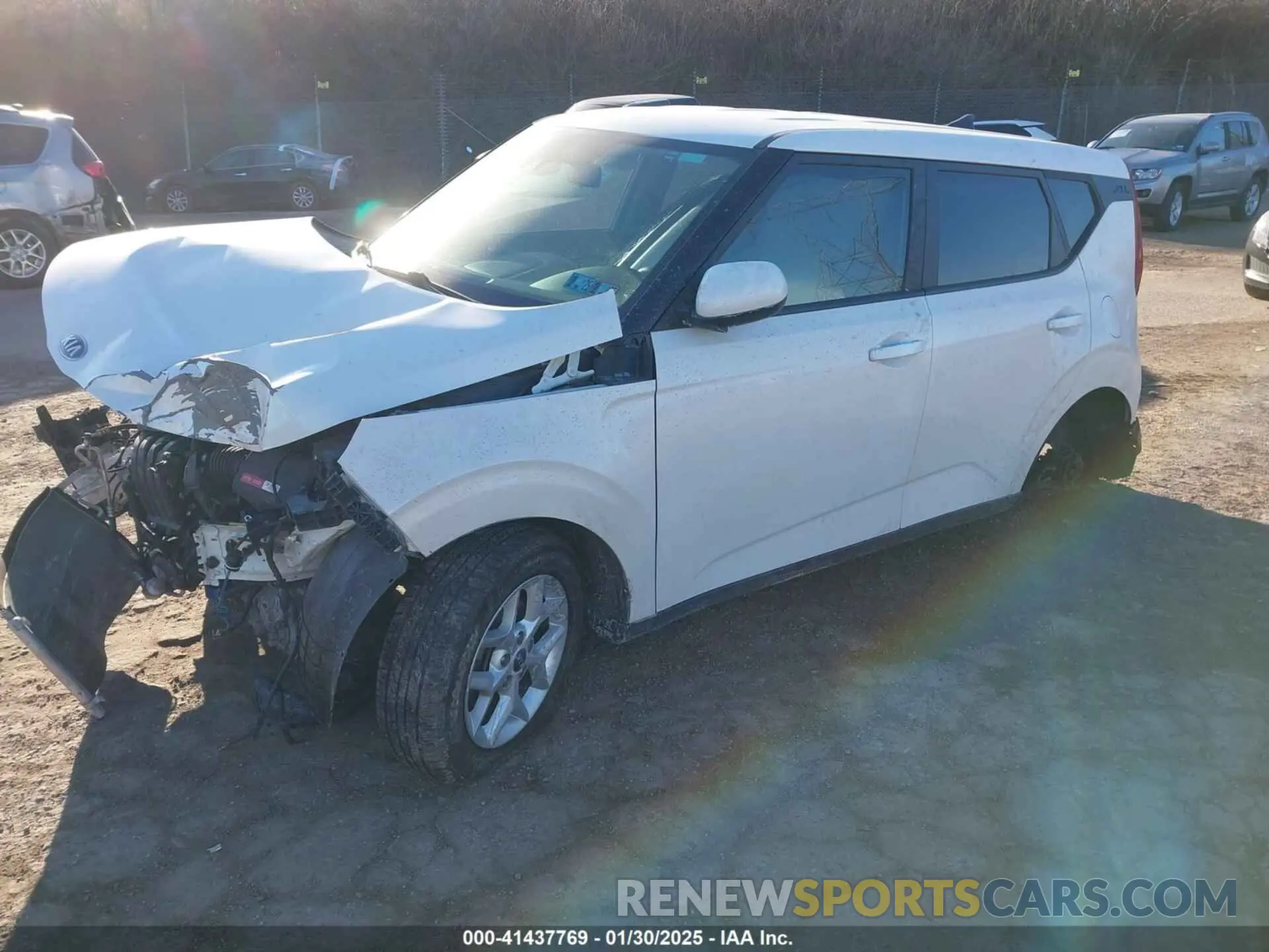 2 fotografías del automóvil dañado KNDJ23AU5M7772959 KIA SOUL 2021