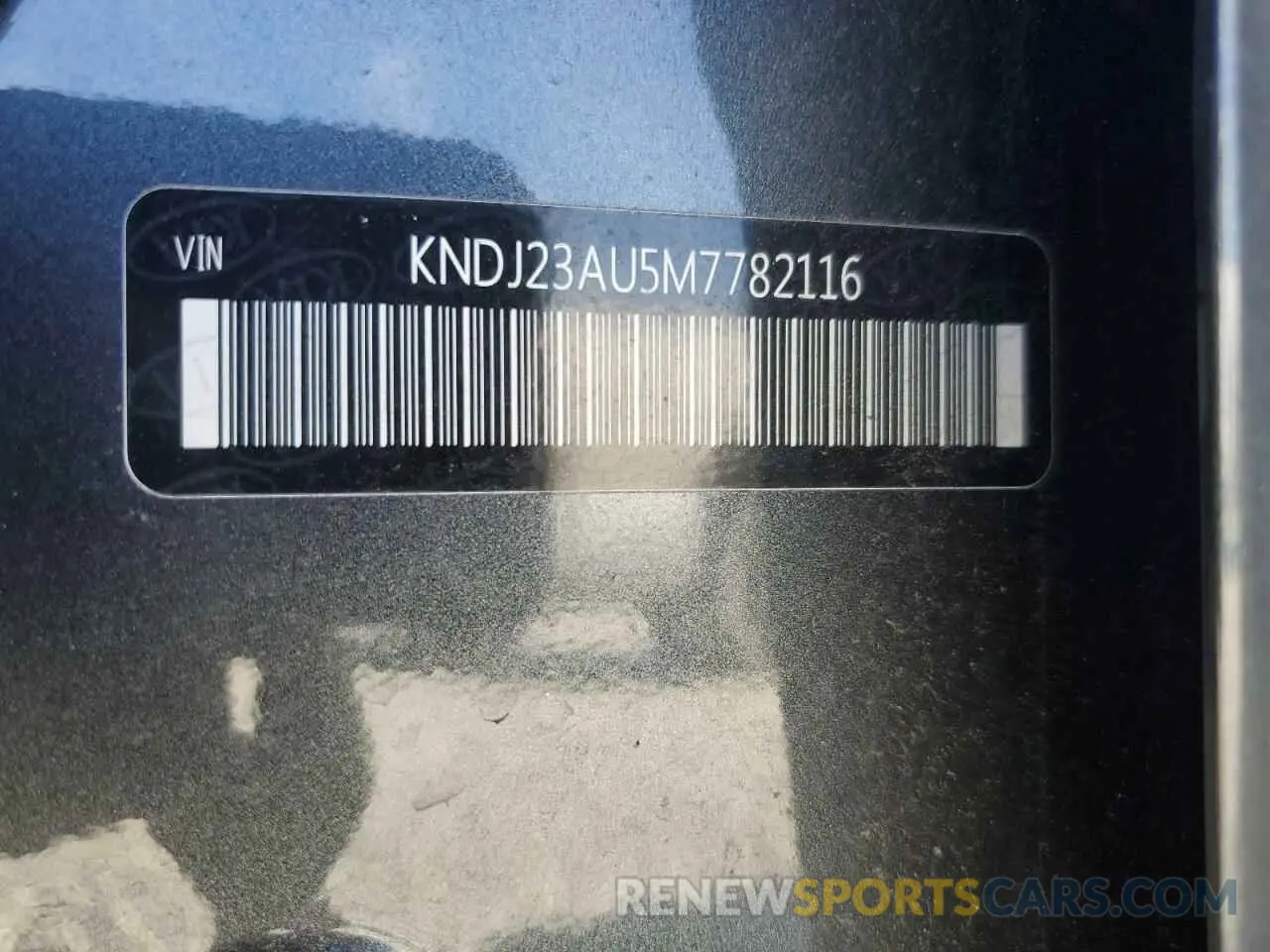 13 fotografías del automóvil dañado KNDJ23AU5M7782116 KIA SOUL 2021