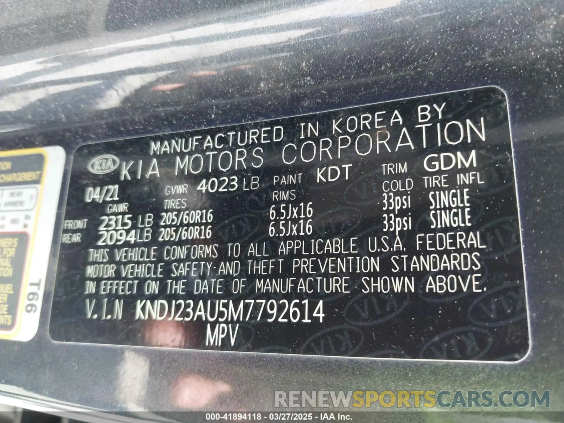 9 fotografías del automóvil dañado KNDJ23AU5M7792614 KIA SOUL 2021
