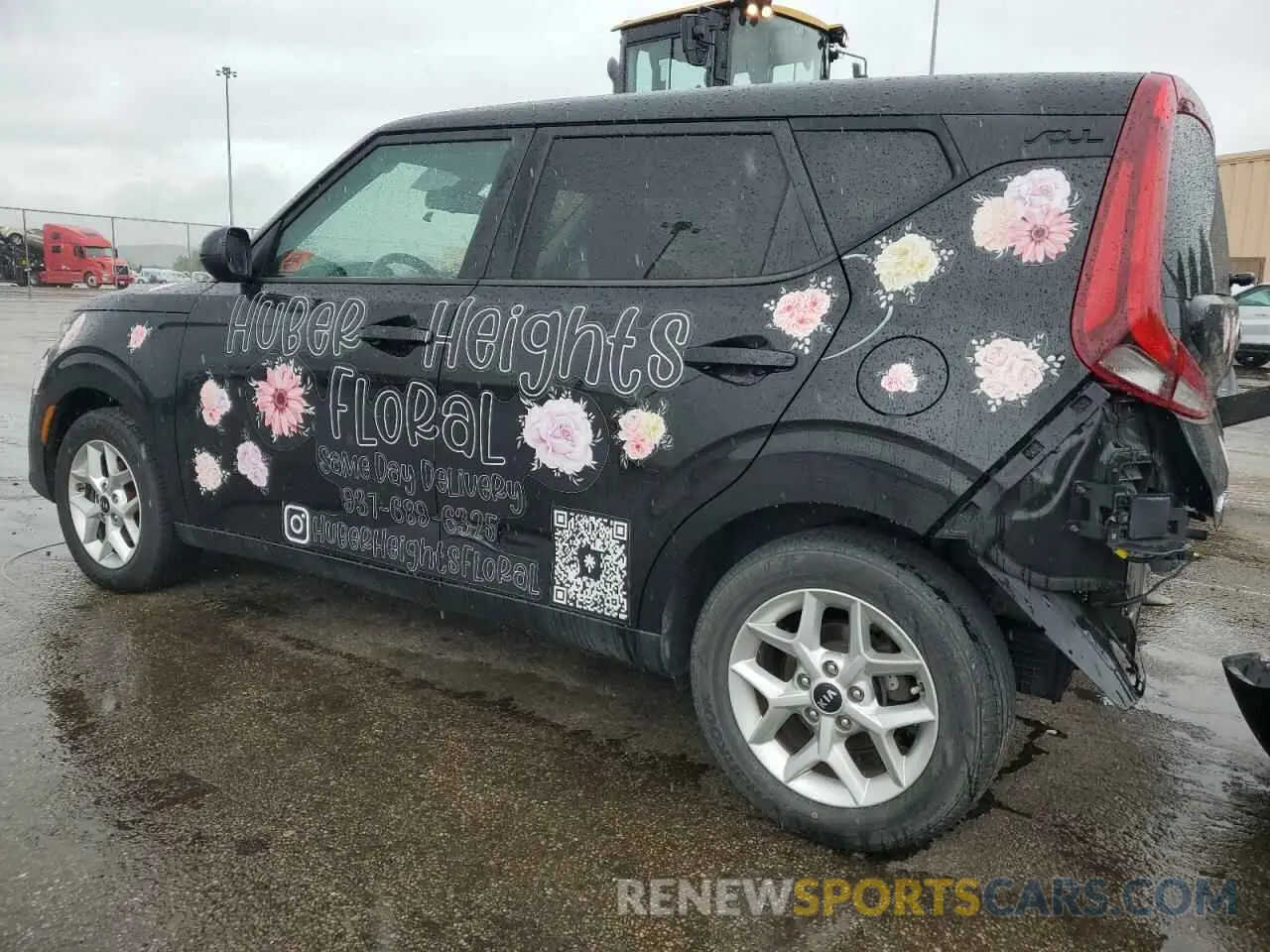 2 fotografías del automóvil dañado KNDJ23AU6M7742613 KIA SOUL 2021