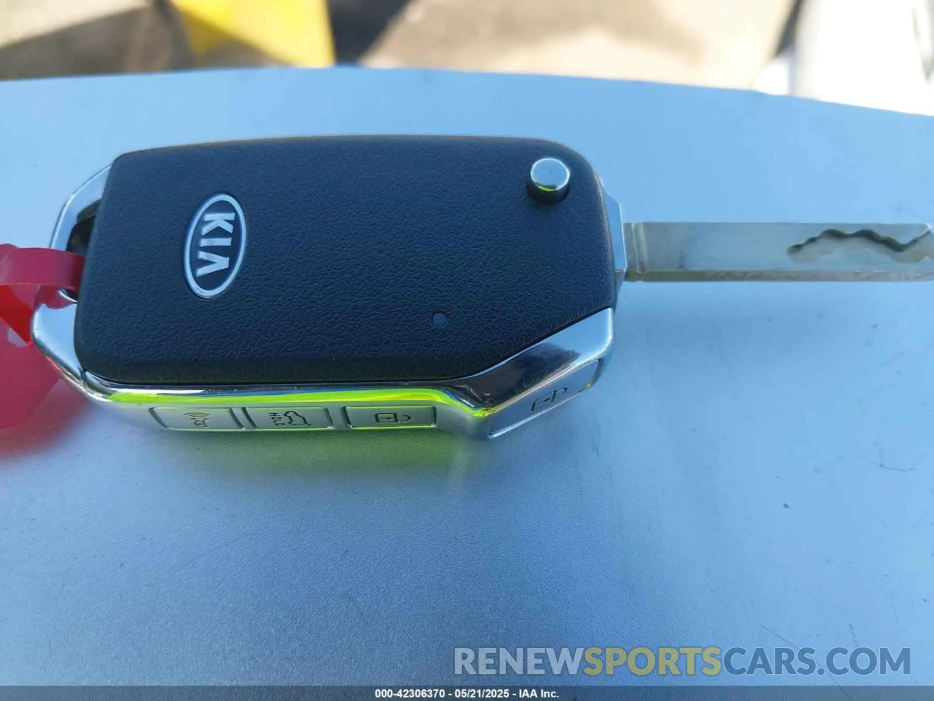 11 fotografías del automóvil dañado KNDJ23AU6M7793805 KIA SOUL 2021
