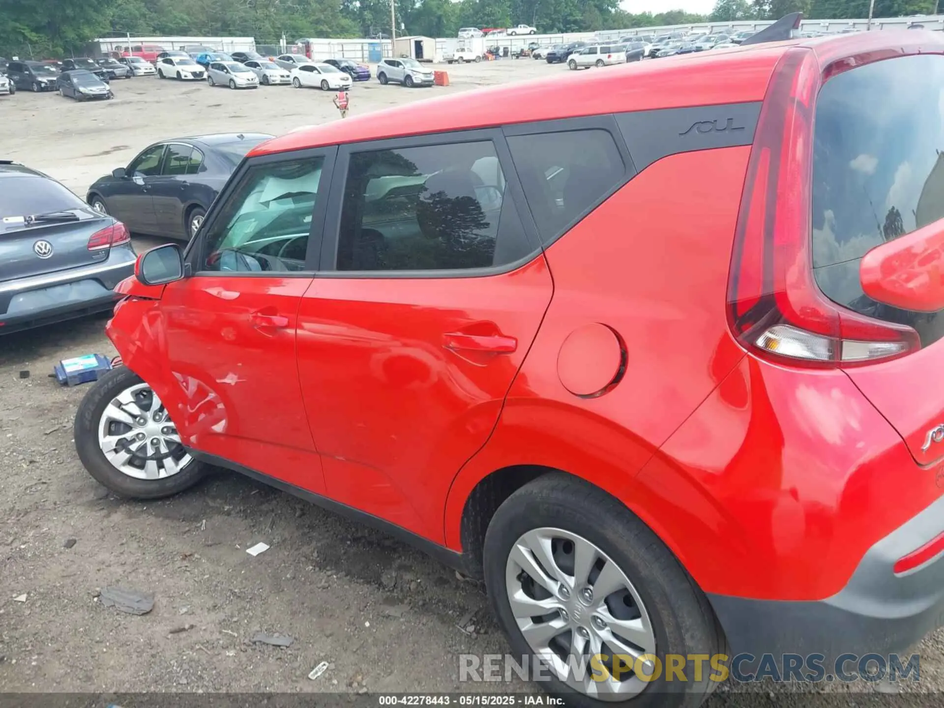14 fotografías del automóvil dañado KNDJ23AU7M7144238 KIA SOUL 2021