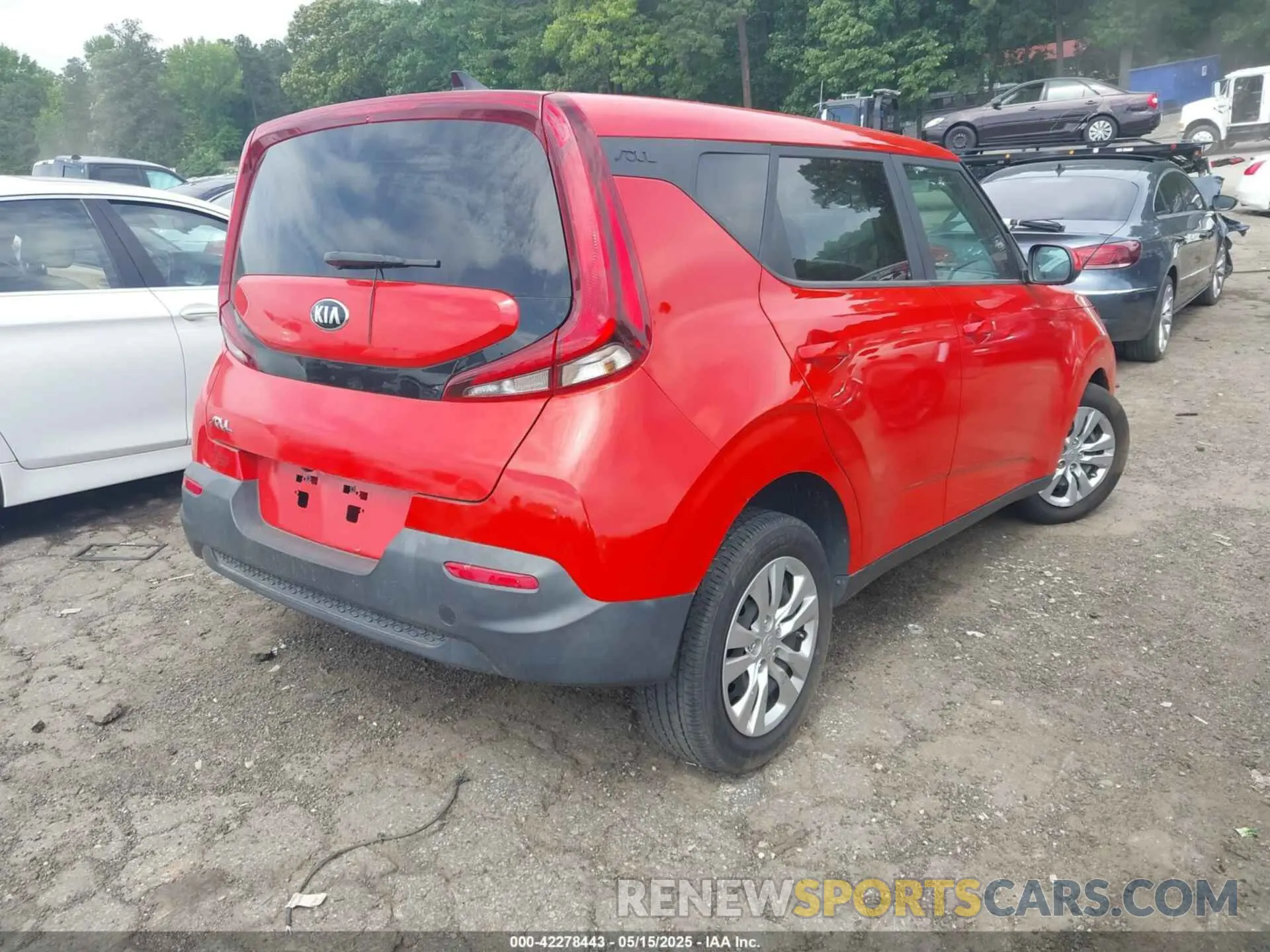 4 fotografías del automóvil dañado KNDJ23AU7M7144238 KIA SOUL 2021