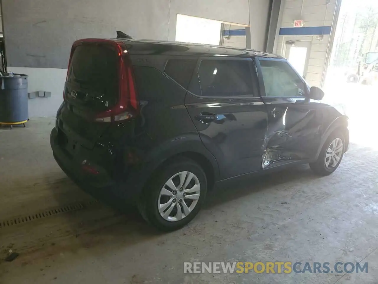 3 fotografías del automóvil dañado KNDJ23AU7M7738313 KIA SOUL 2021