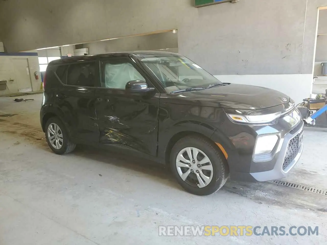 4 fotografías del automóvil dañado KNDJ23AU7M7738313 KIA SOUL 2021