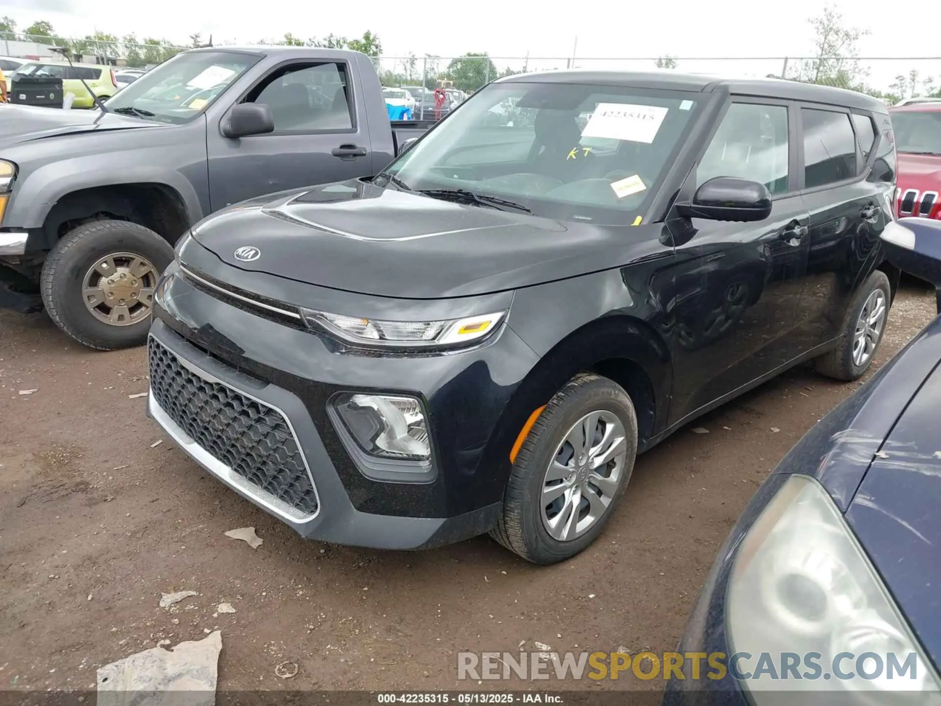 2 fotografías del automóvil dañado KNDJ23AU7M7786541 KIA SOUL 2021