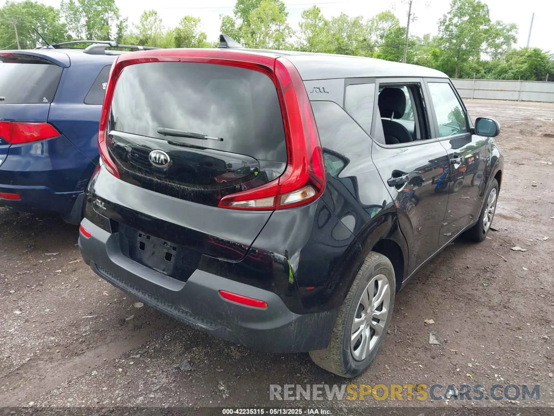 4 fotografías del automóvil dañado KNDJ23AU7M7786541 KIA SOUL 2021
