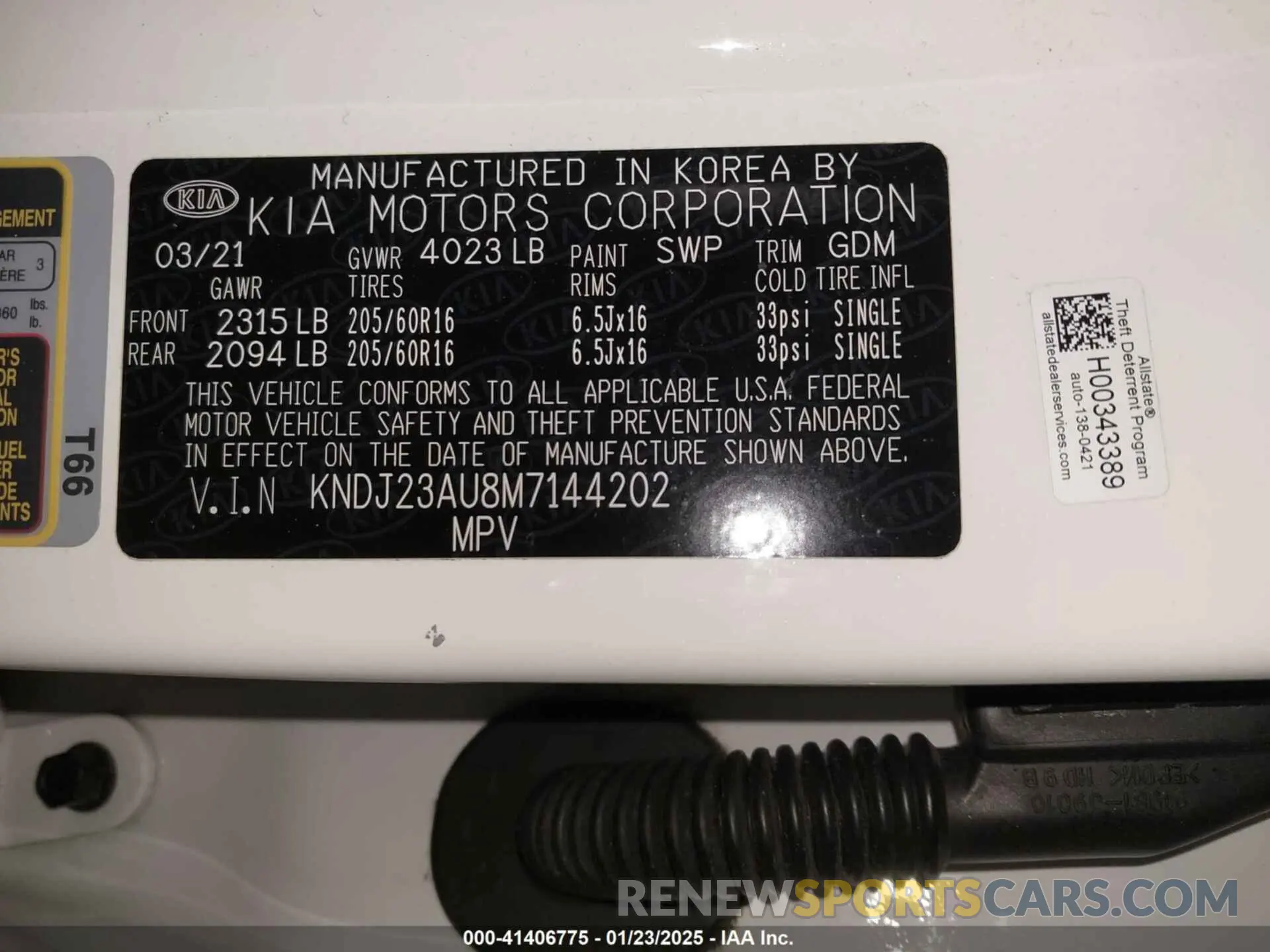 9 fotografías del automóvil dañado KNDJ23AU8M7144202 KIA SOUL 2021