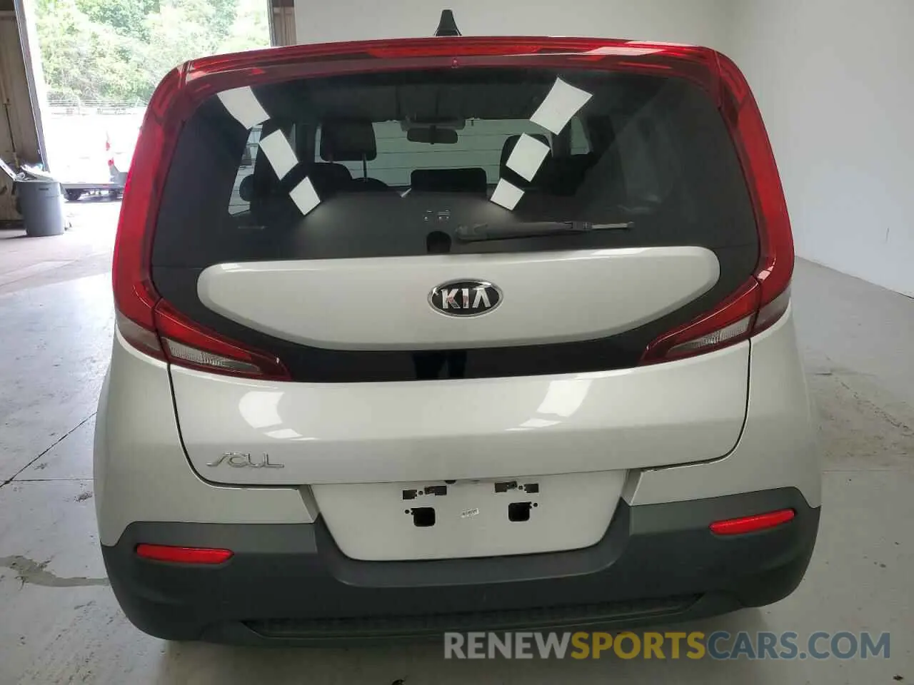 6 fotografías del automóvil dañado KNDJ23AU8M7762443 KIA SOUL 2021