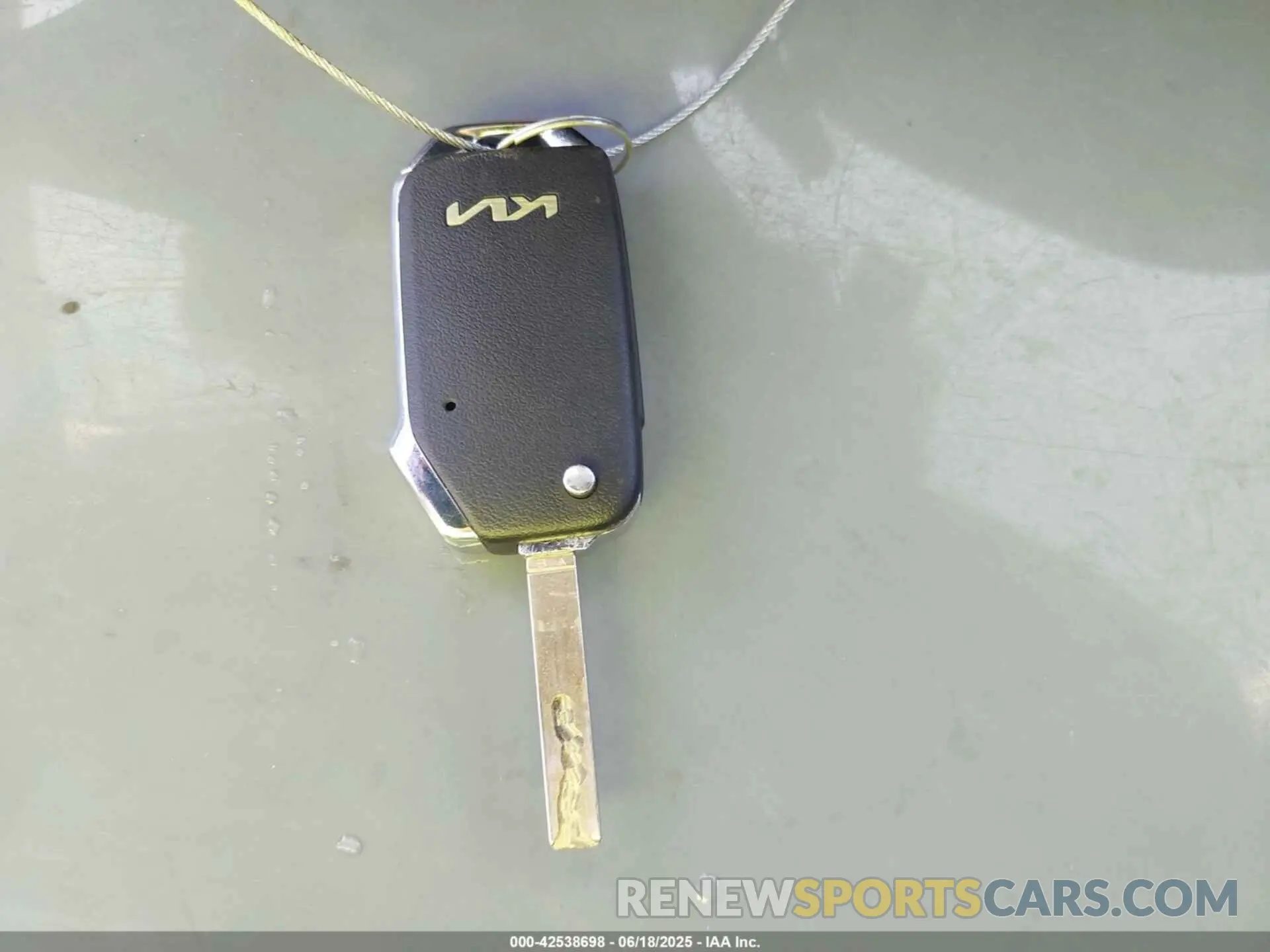 11 fotografías del automóvil dañado KNDJ23AU9M7145018 KIA SOUL 2021