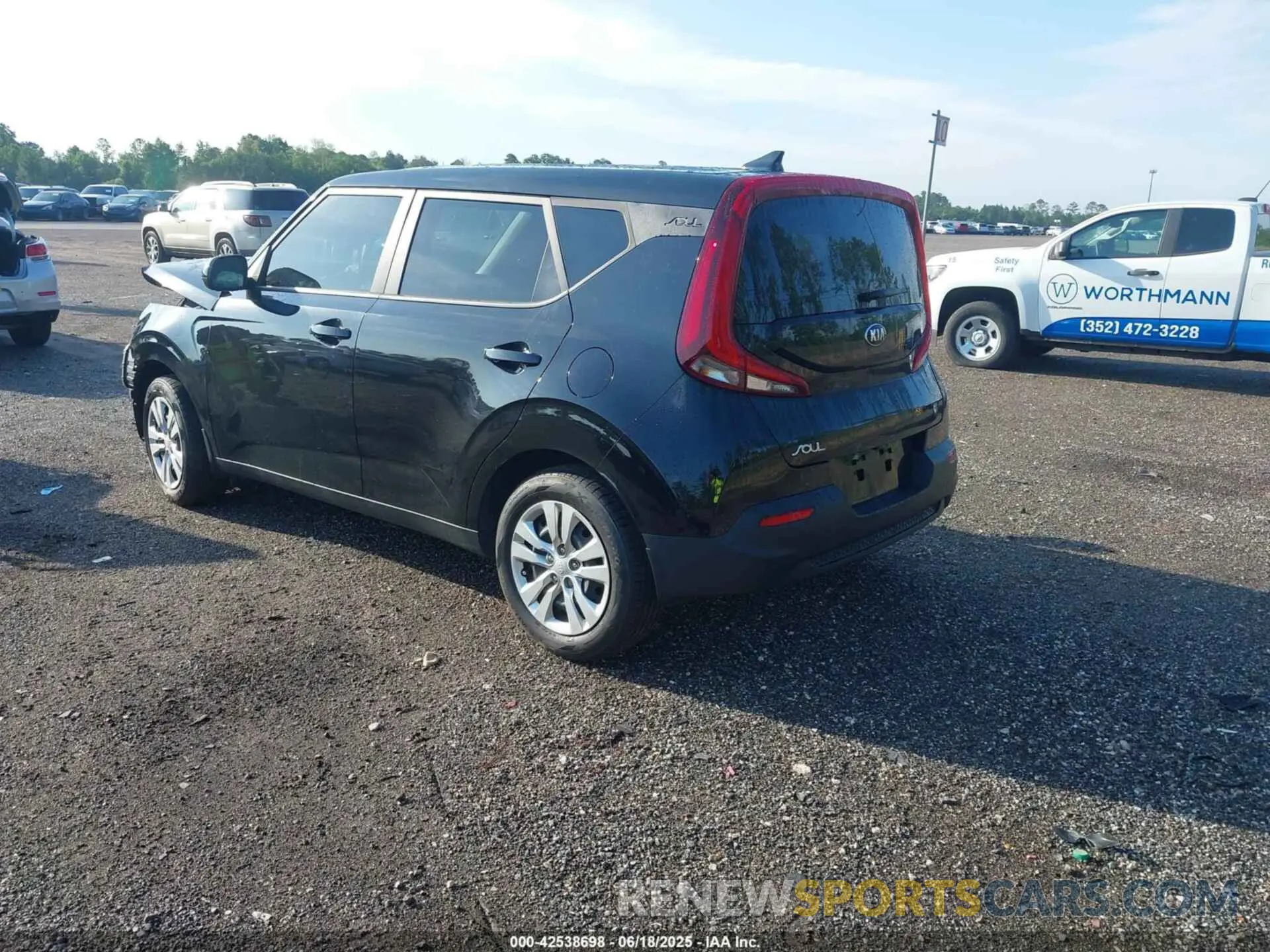 3 fotografías del automóvil dañado KNDJ23AU9M7145018 KIA SOUL 2021