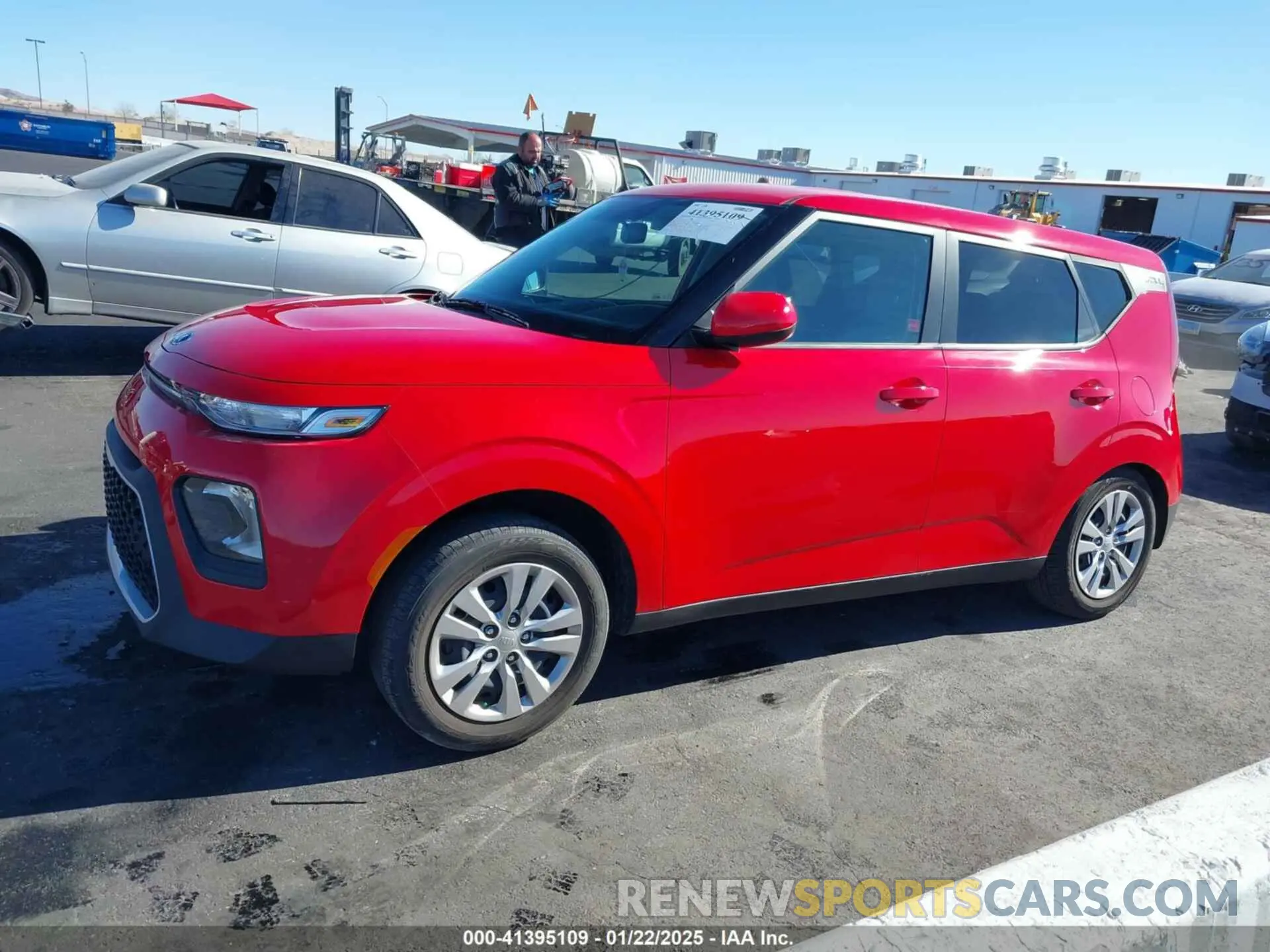 14 fotografías del automóvil dañado KNDJ23AU9M7740595 KIA SOUL 2021