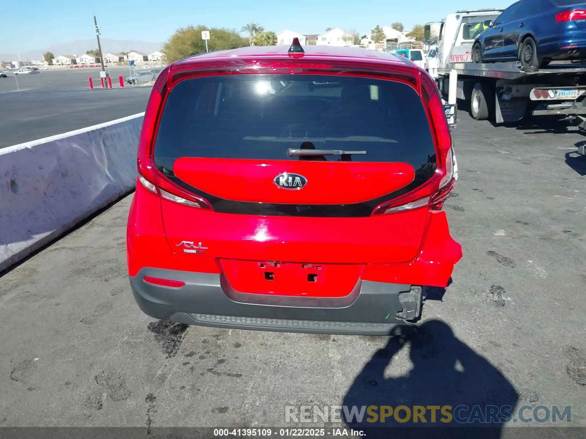 16 fotografías del automóvil dañado KNDJ23AU9M7740595 KIA SOUL 2021