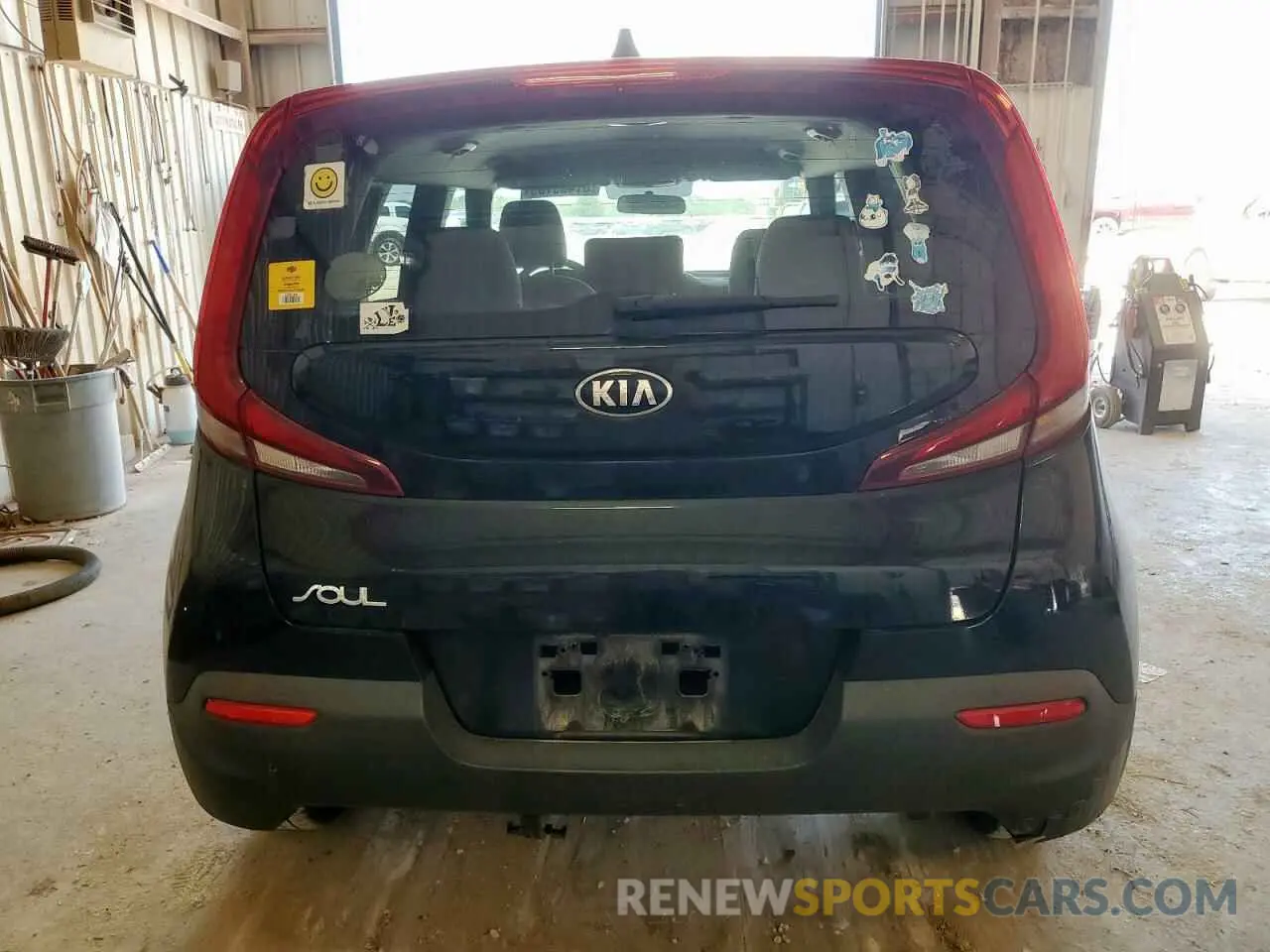 6 fotografías del automóvil dañado KNDJ23AU9M7786069 KIA SOUL 2021