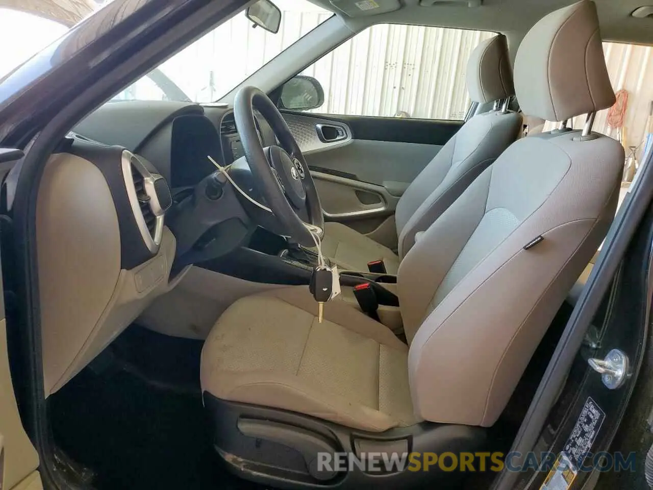7 fotografías del automóvil dañado KNDJ23AU9M7786069 KIA SOUL 2021
