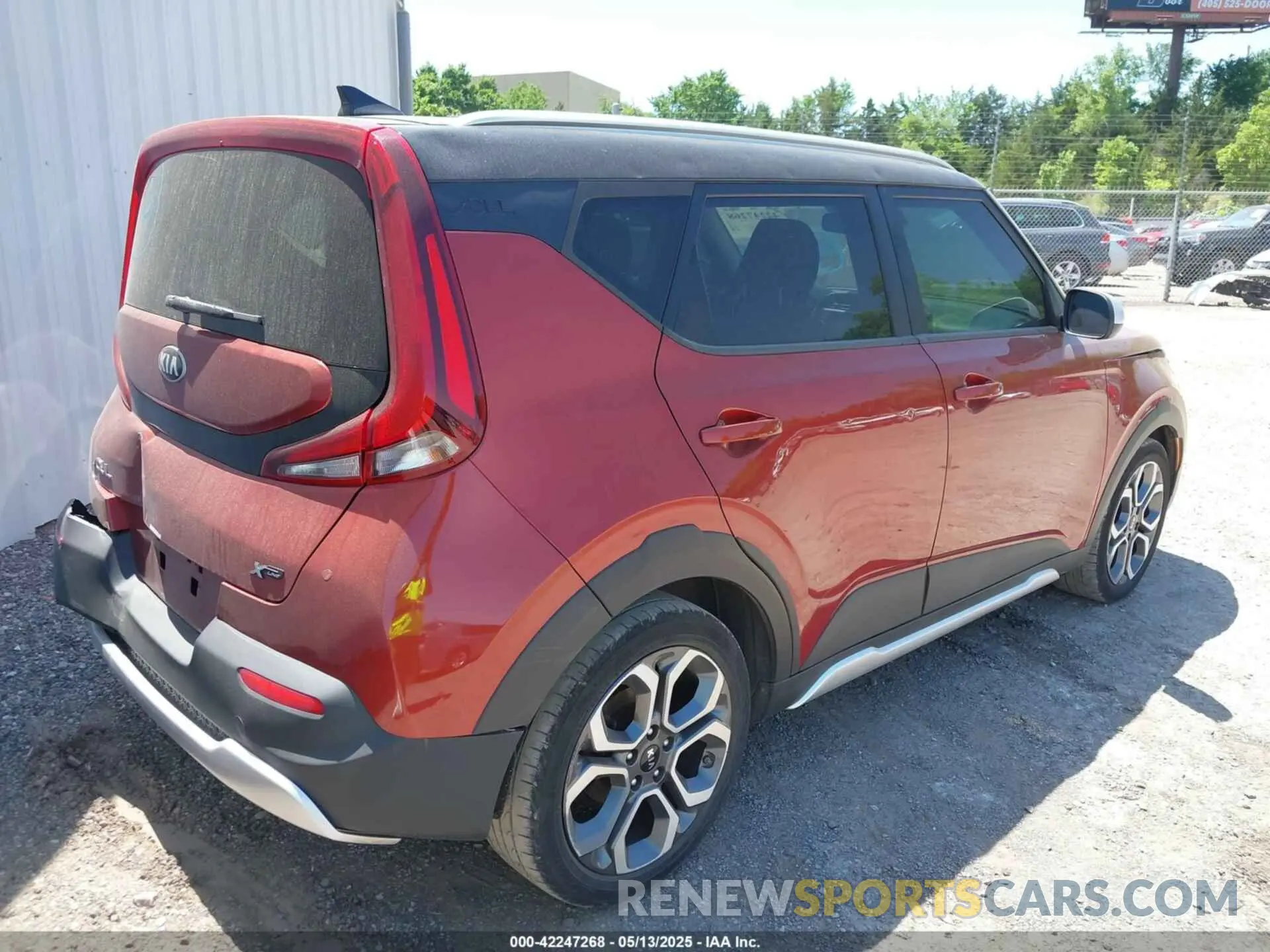 4 fotografías del automóvil dañado KNDJ23AUXM7132794 KIA SOUL 2021