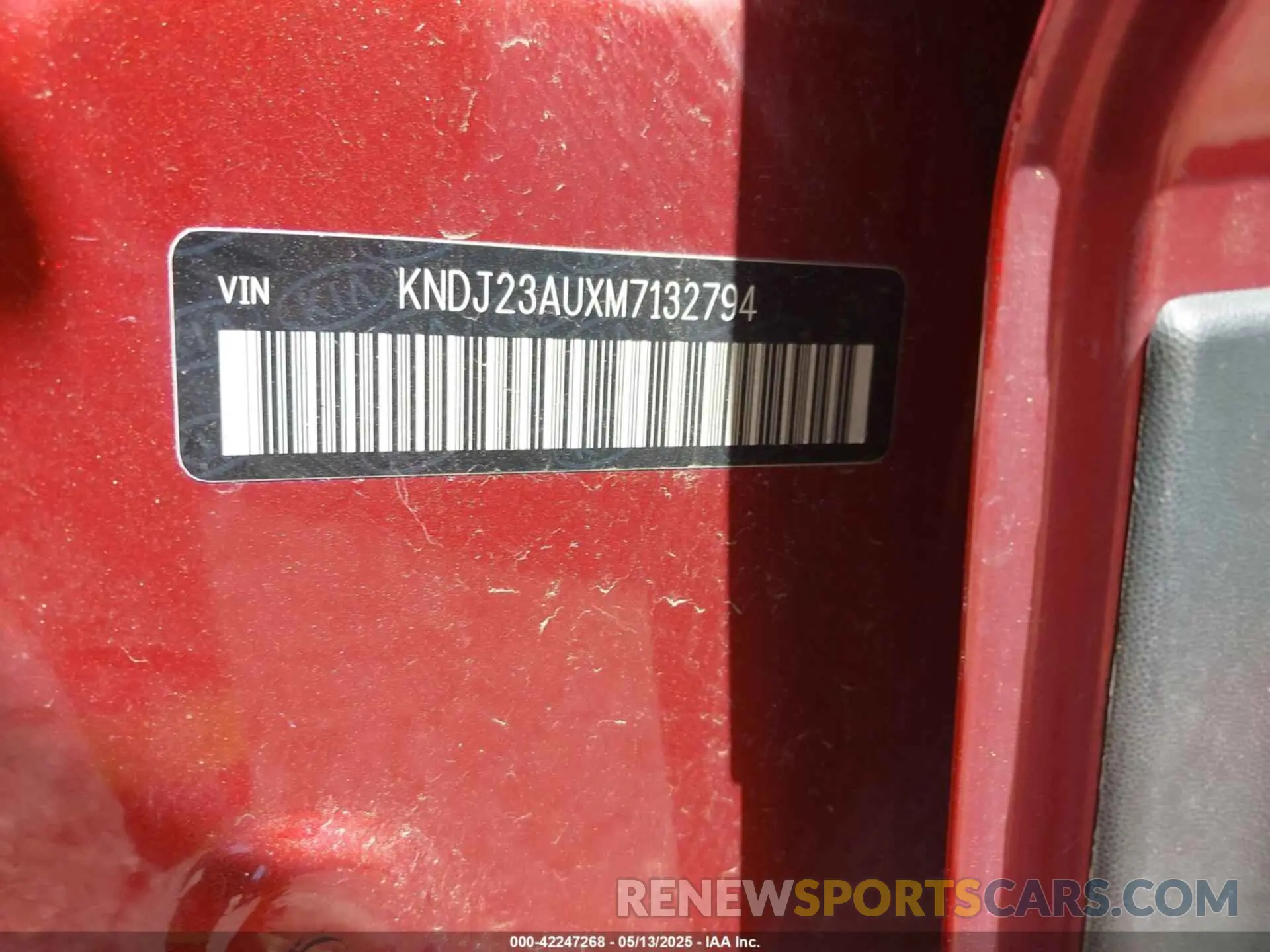 9 fotografías del automóvil dañado KNDJ23AUXM7132794 KIA SOUL 2021