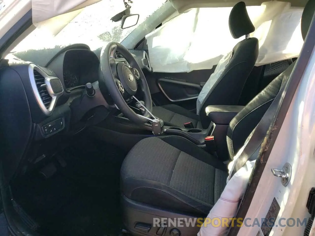 7 fotografías del automóvil dañado KNDJ23AUXM7140569 KIA SOUL 2021