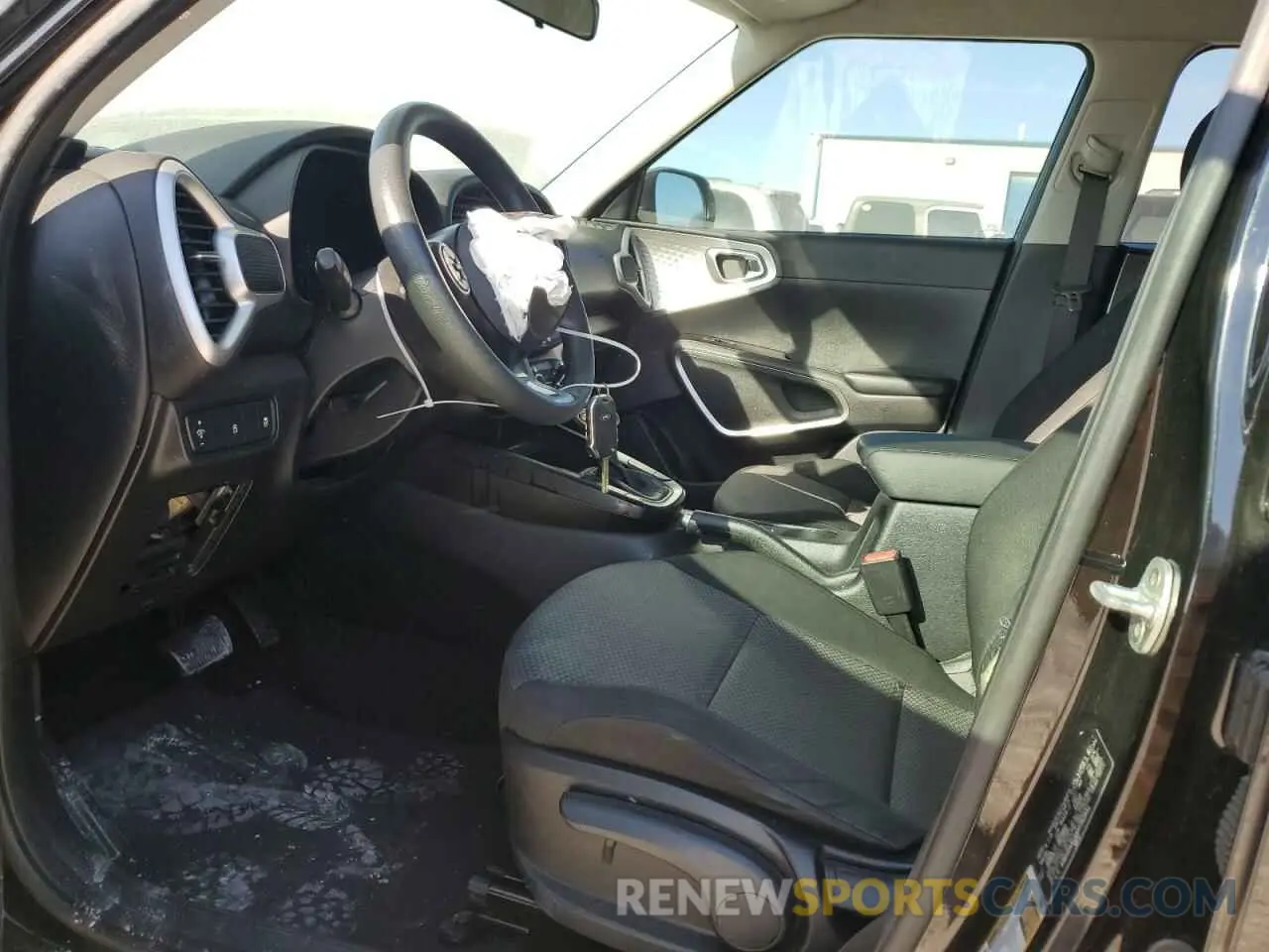 7 fotografías del automóvil dañado KNDJ23AUXM7762931 KIA SOUL 2021