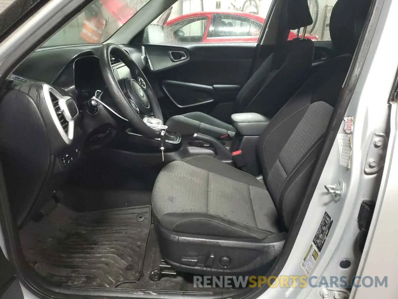 7 fotografías del automóvil dañado KNDJ23AUXM7781009 KIA SOUL 2021