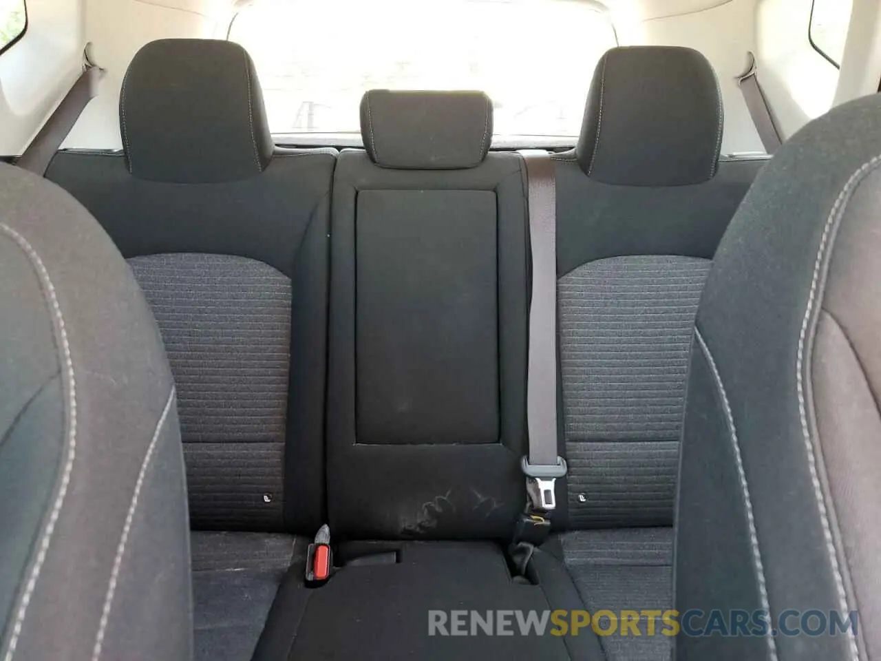 10 fotografías del automóvil dañado KNDJ33AU1M7750633 KIA SOUL 2021