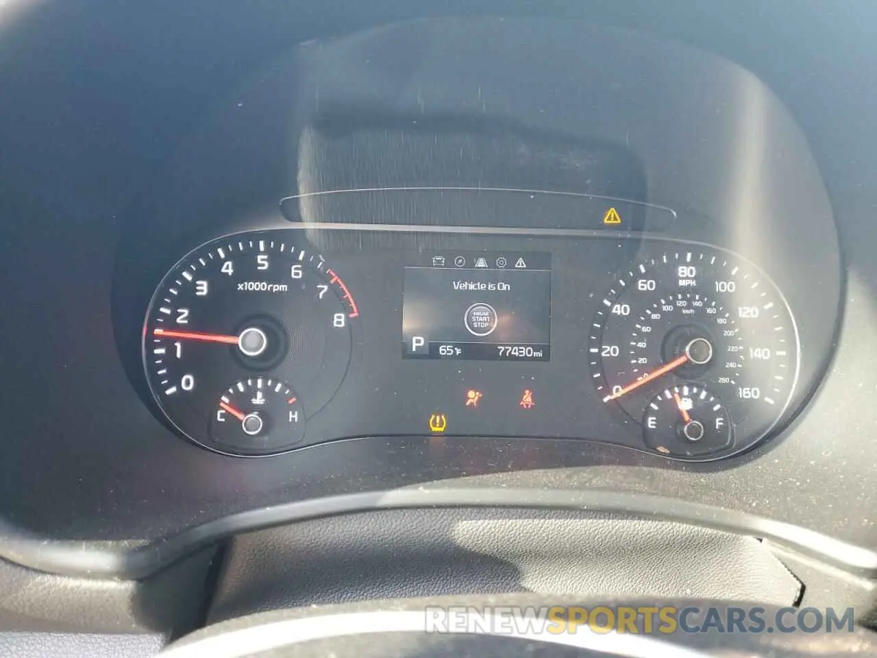 9 fotografías del automóvil dañado KNDJ33AU5M7761991 KIA SOUL 2021