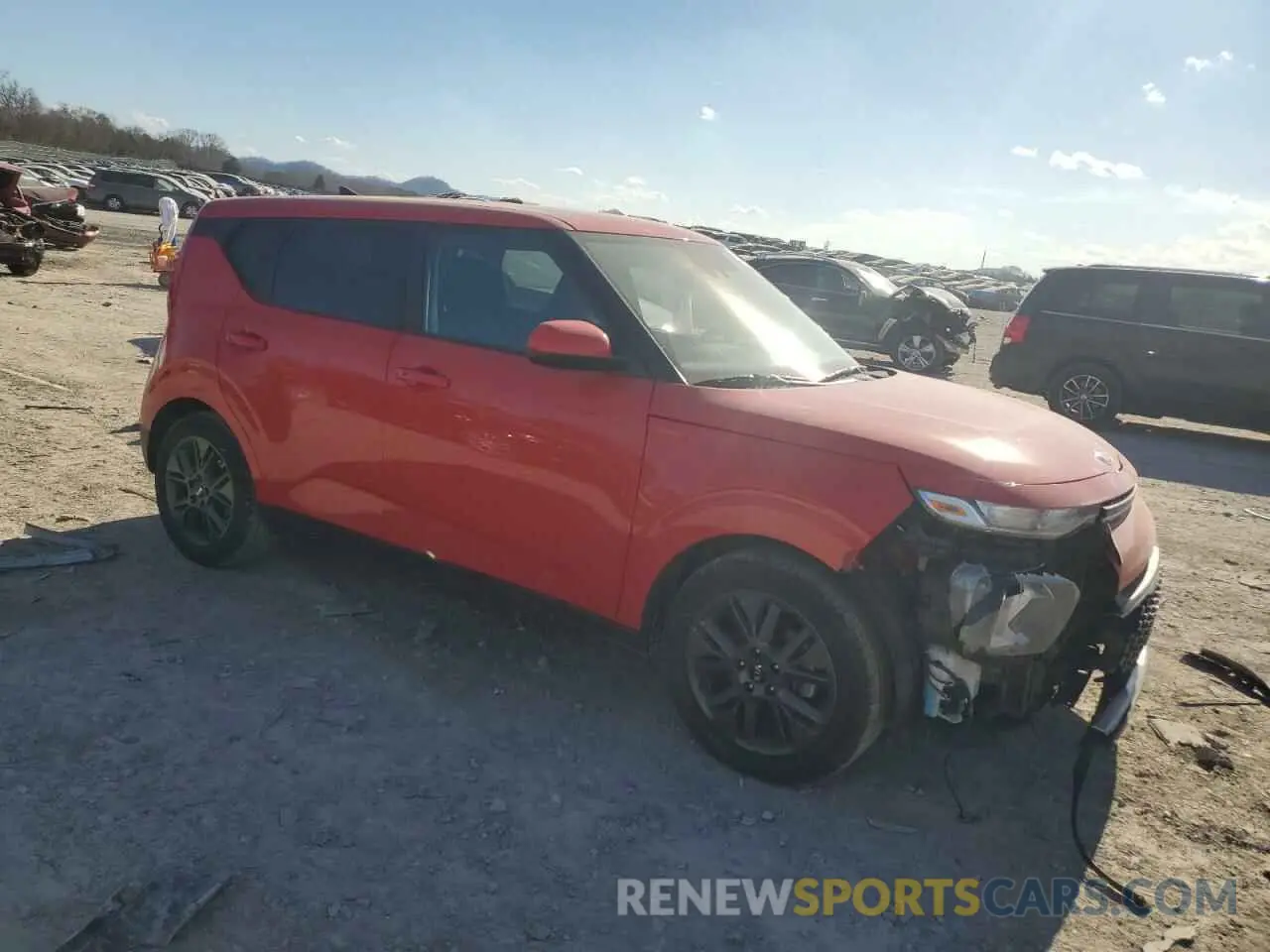 4 fotografías del automóvil dañado KNDJ33AU8M7143533 KIA SOUL 2021