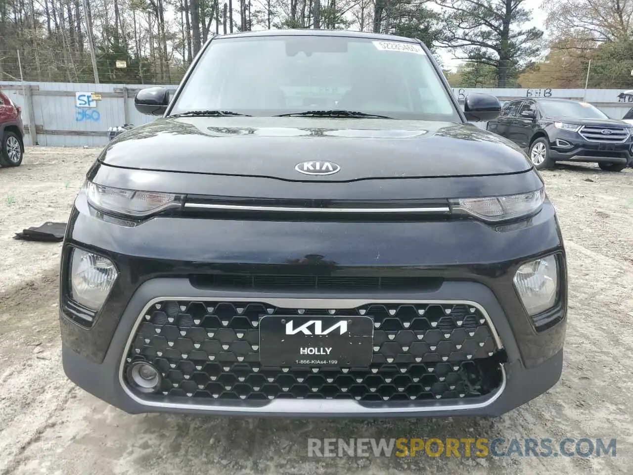 5 fotografías del automóvil dañado KNDJ33AU9M7763274 KIA SOUL 2021