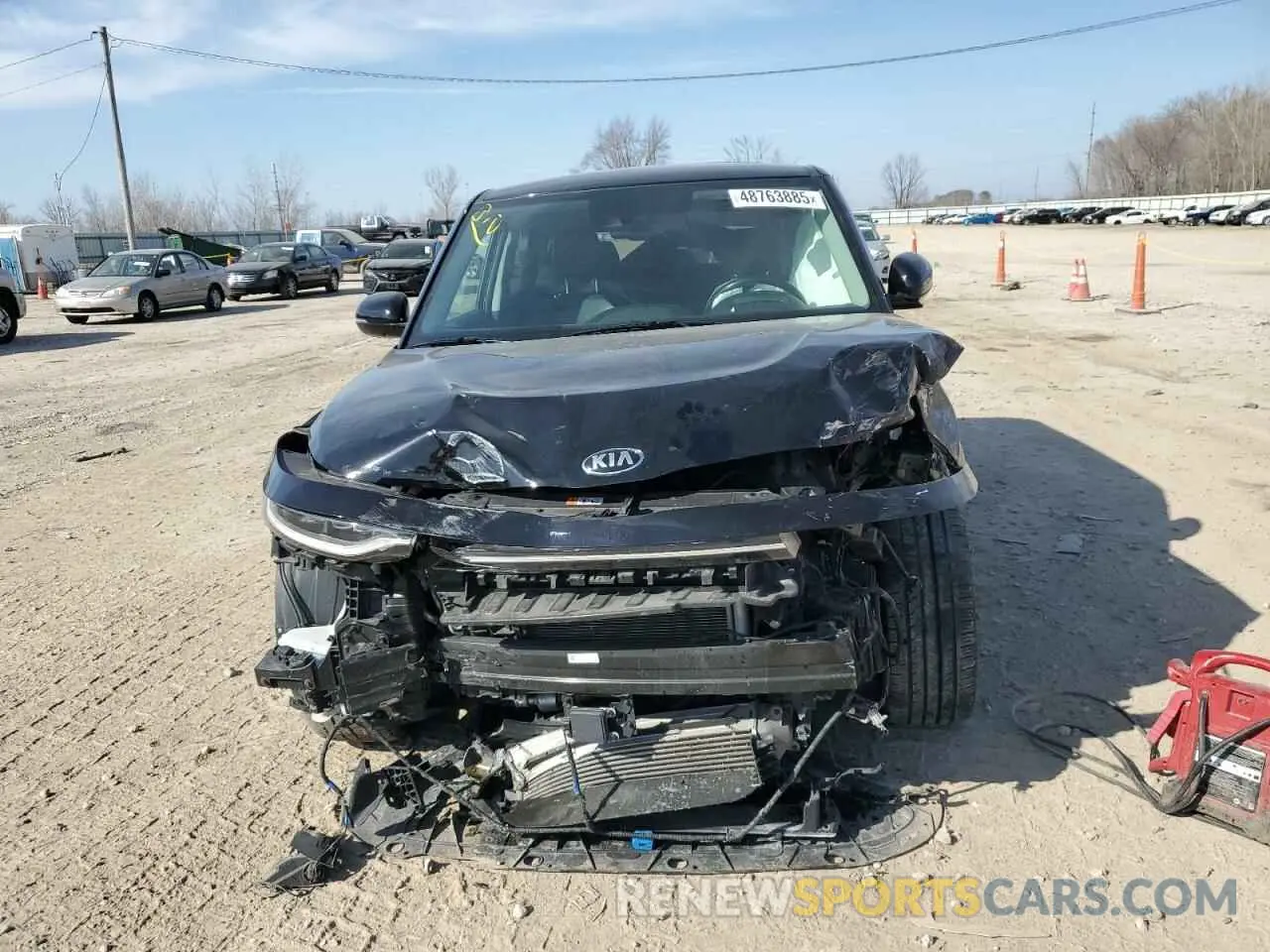 5 fotografías del automóvil dañado KNDJ53AFXM7126597 KIA SOUL 2021