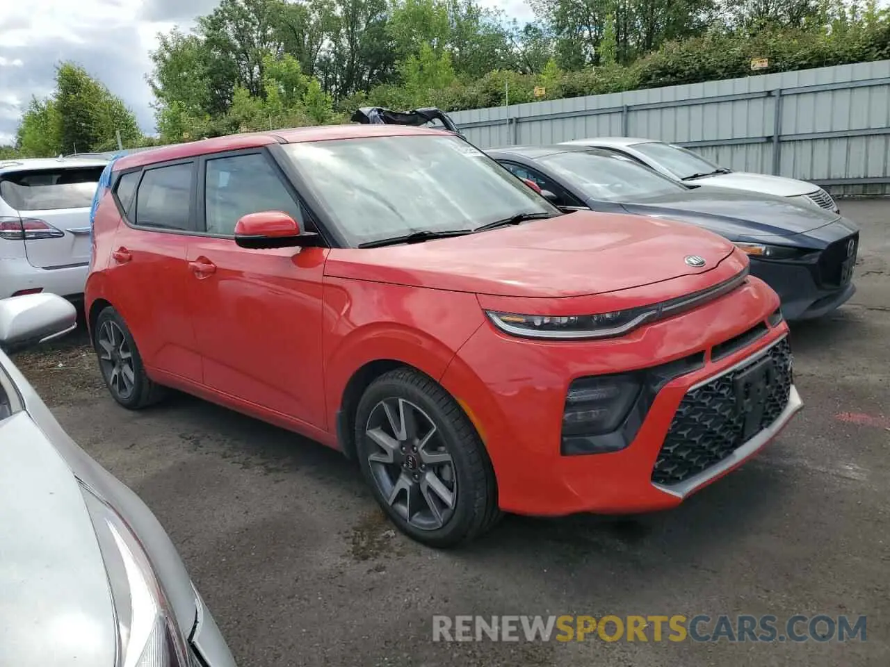 4 fotografías del automóvil dañado KNDJ53AFXM7757656 KIA SOUL 2021