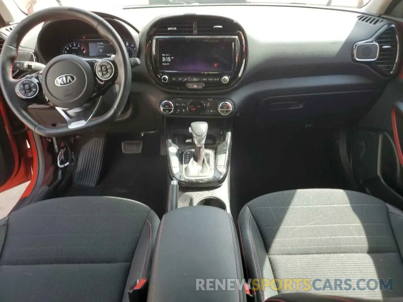 8 fotografías del automóvil dañado KNDJ53AFXM7757656 KIA SOUL 2021