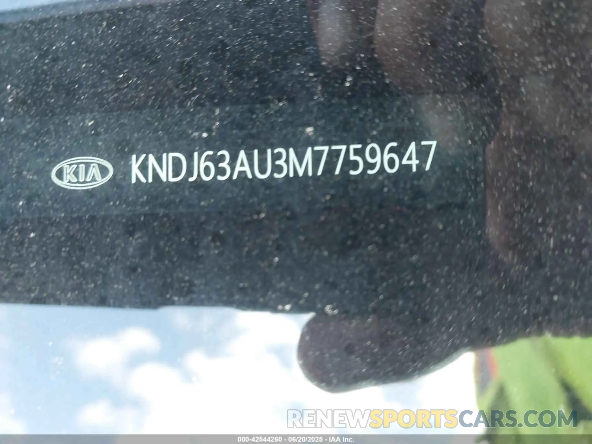 9 fotografías del automóvil dañado KNDJ63AU3M7759647 KIA SOUL 2021