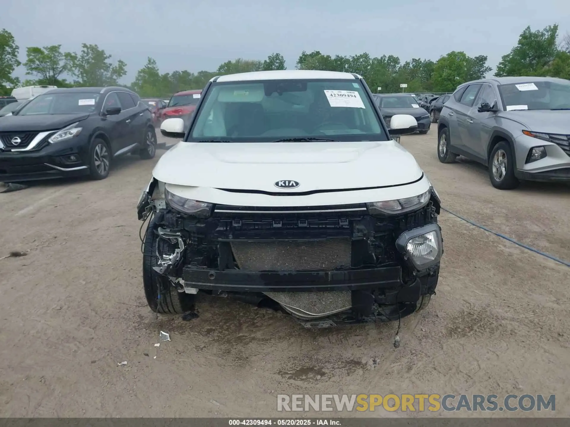 13 fotografías del automóvil dañado KNDJ63AU7M7781666 KIA SOUL 2021