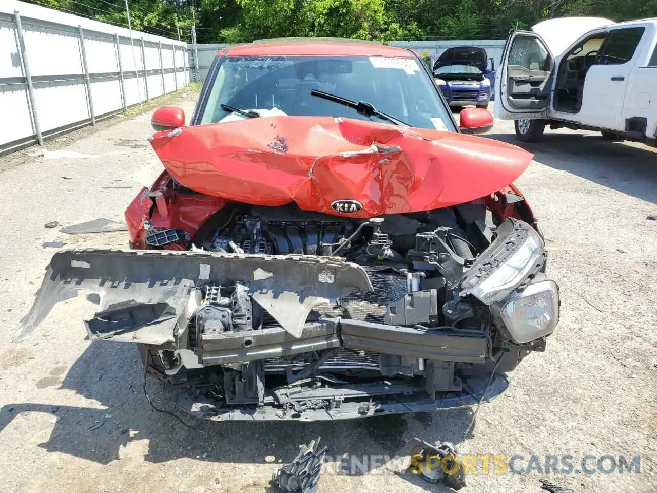 5 fotografías del automóvil dañado KNDJ63AU9M7142236 KIA SOUL 2021