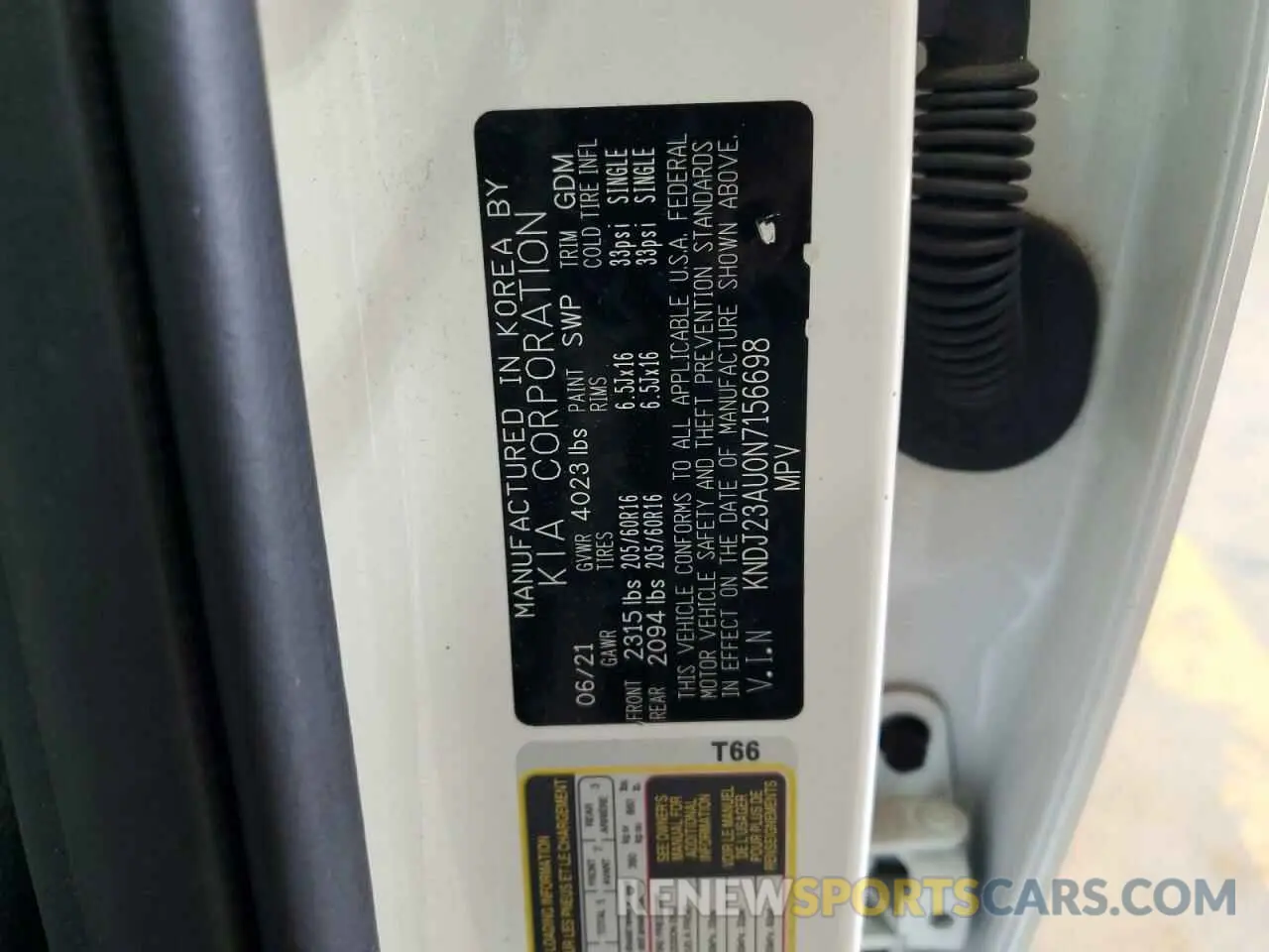 13 fotografías del automóvil dañado KNDJ23AU0N7156698 KIA SOUL 2022