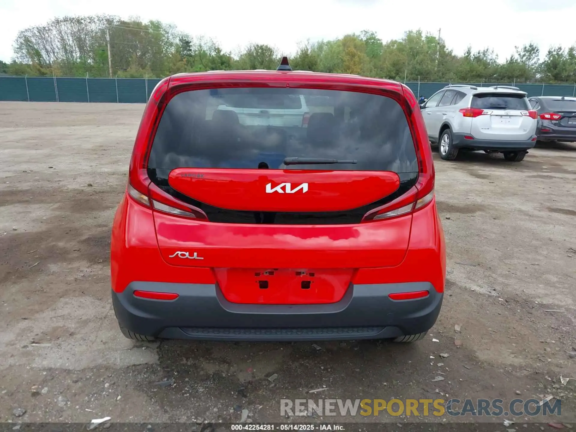 16 fotografías del automóvil dañado KNDJ23AU0N7183271 KIA SOUL 2022