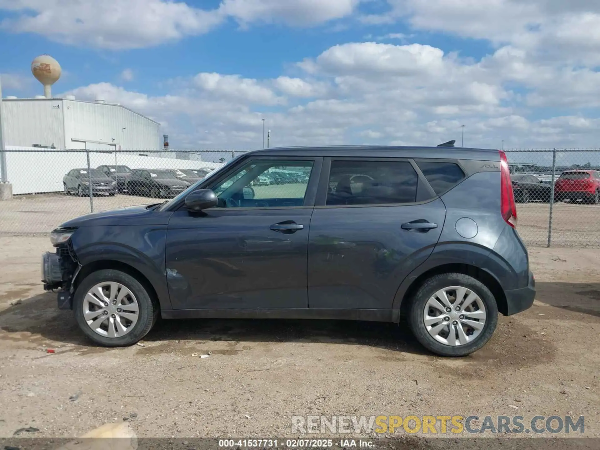 14 fotografías del automóvil dañado KNDJ23AU0N7805898 KIA SOUL 2022
